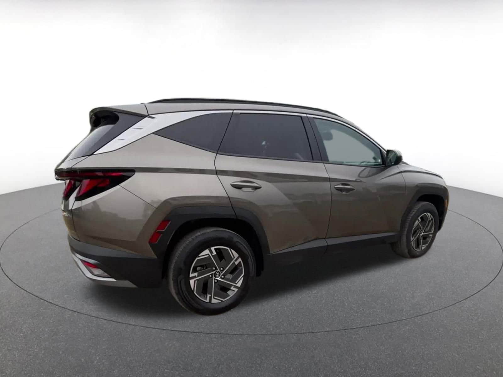 Thumbnail: 2025 Hyundai Tucson - 15