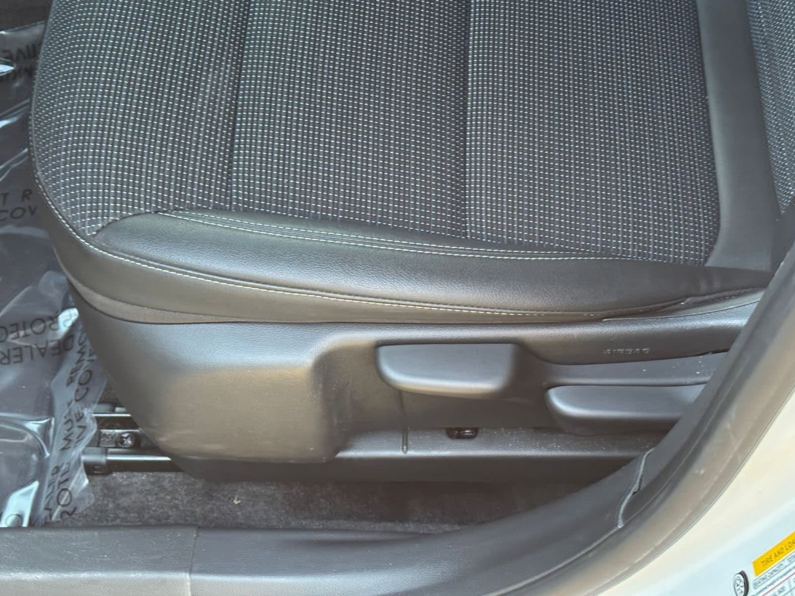 Thumbnail: 2025 Buick Envista - 23