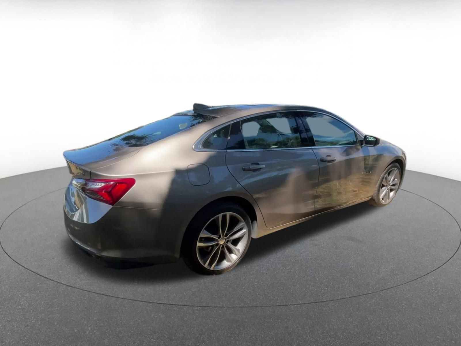 Thumbnail: 2024 Chevrolet Malibu - 14