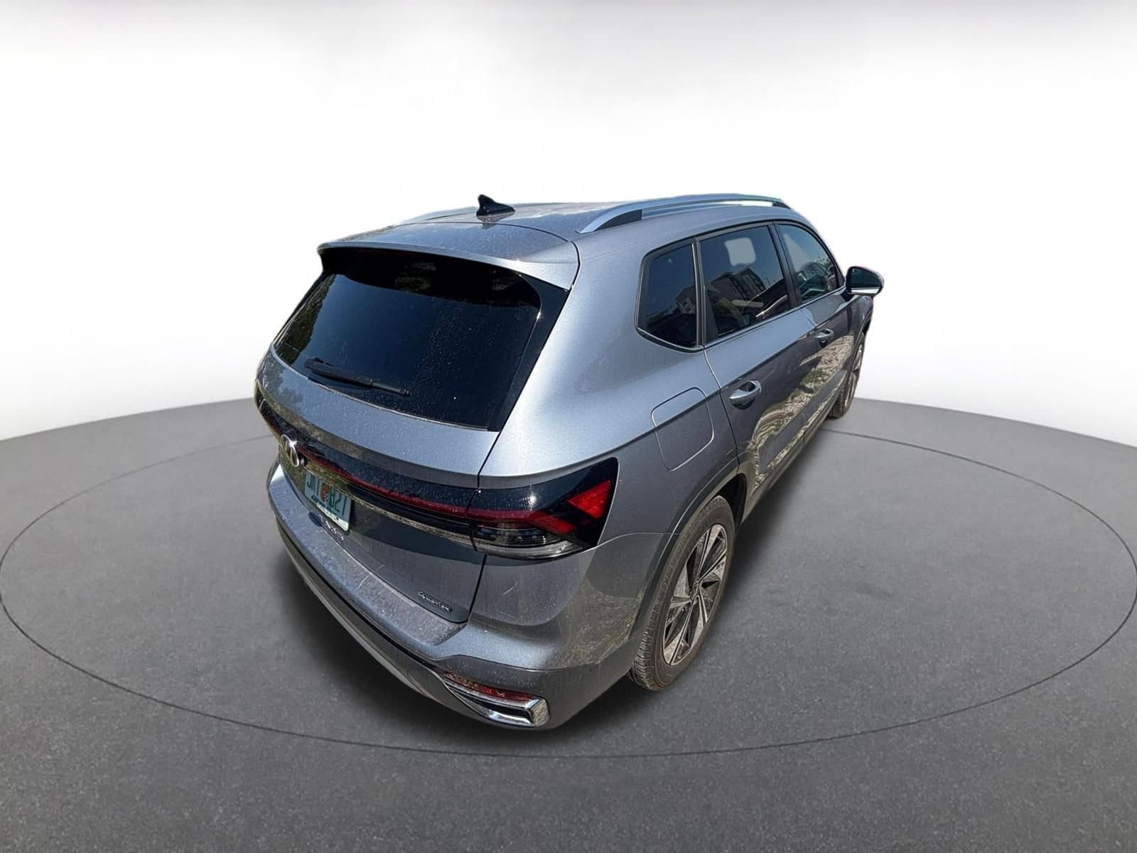 Thumbnail: 2025 Volkswagen Taos - 8