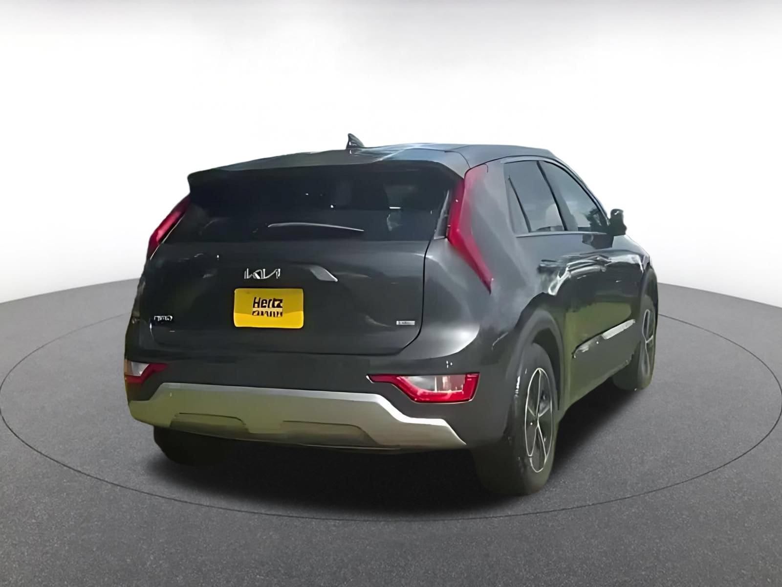 Thumbnail: 2026 Kia Niro - 14