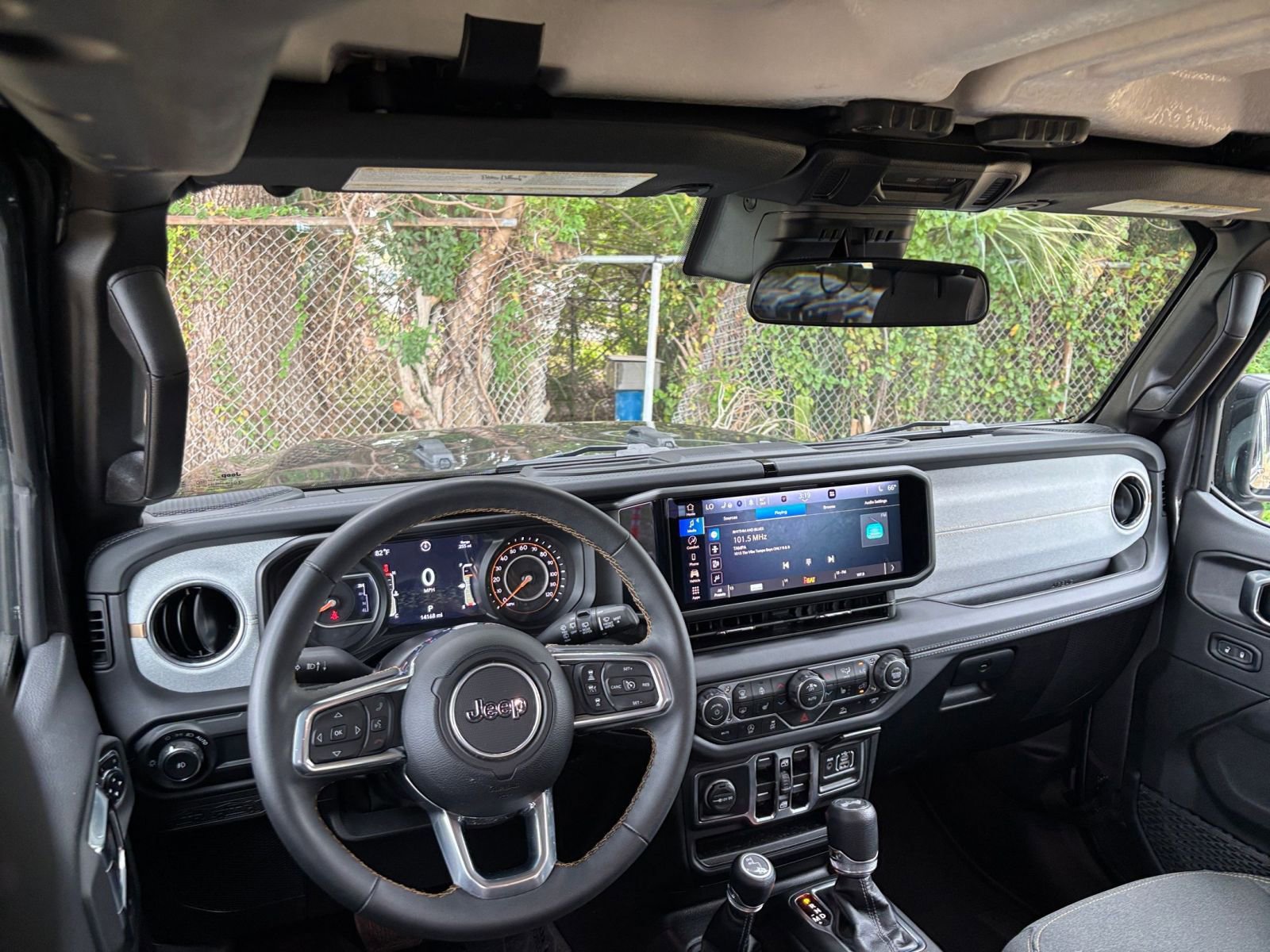 Thumbnail: 2025 Jeep Wrangler - 33