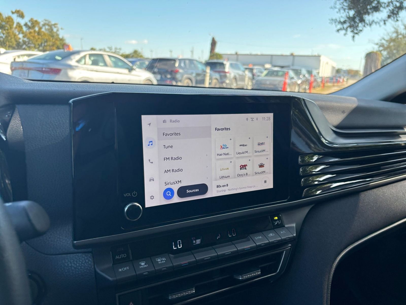 Thumbnail: 2025 Toyota Camry - 21