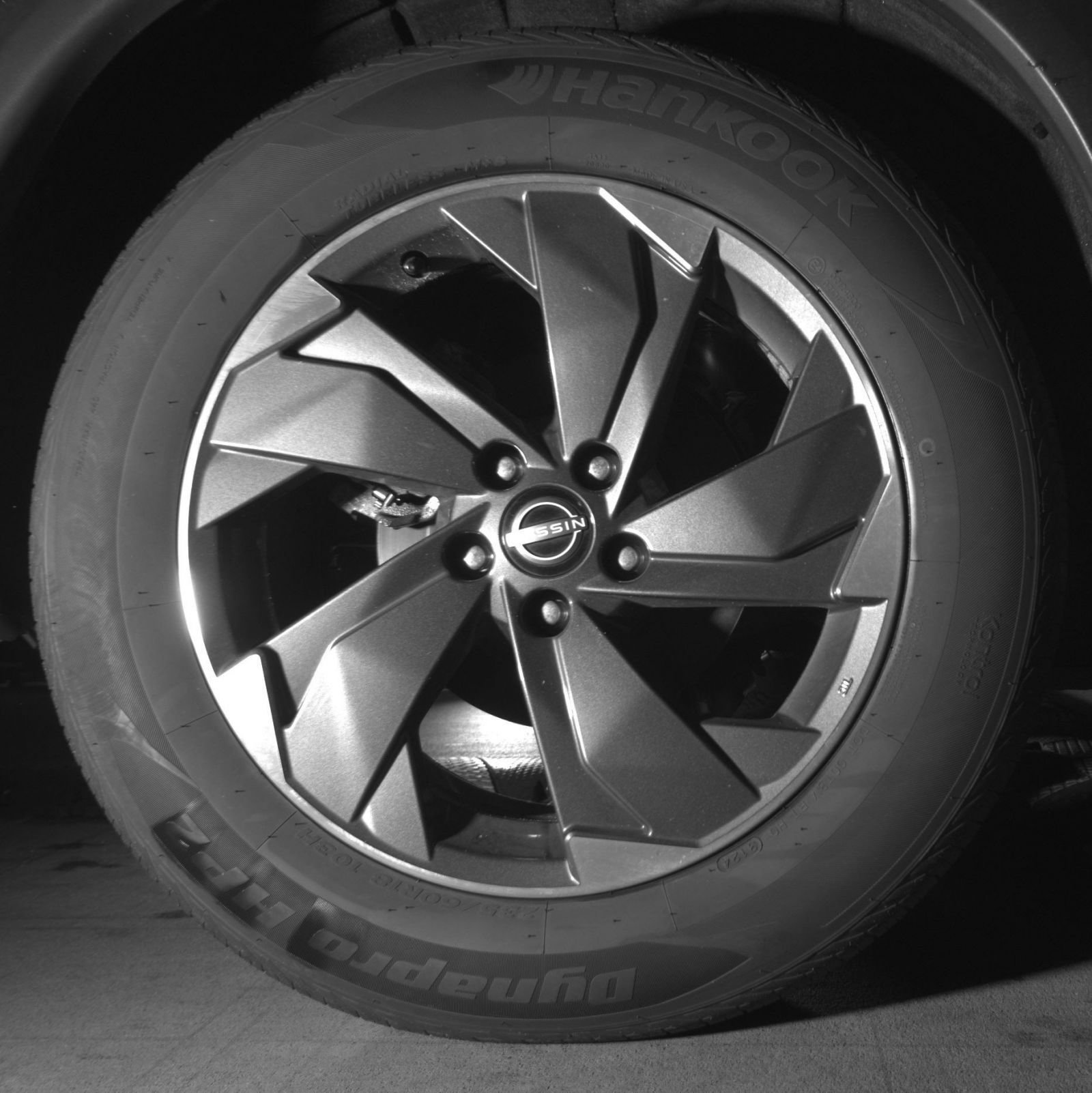 Thumbnail: 2025 Nissan Rogue - 18