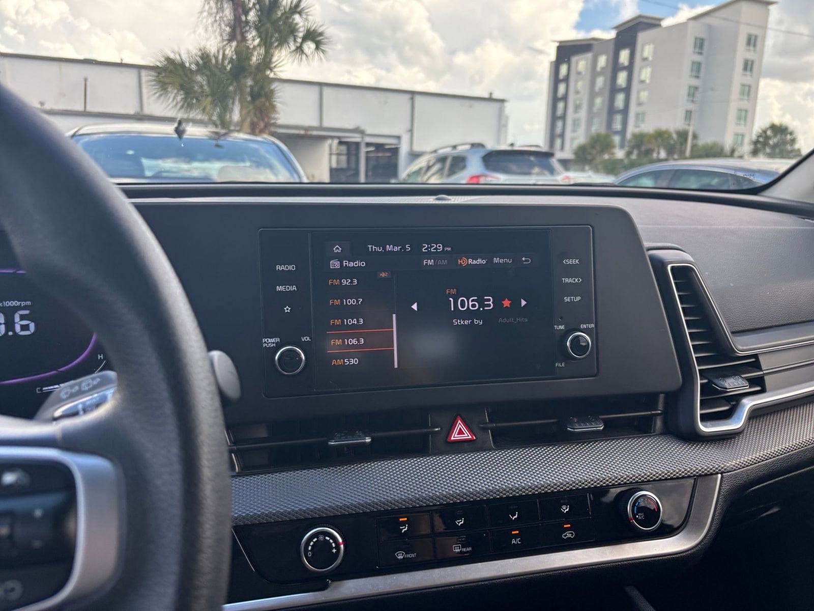 Thumbnail: 2025 Kia Sportage - 20