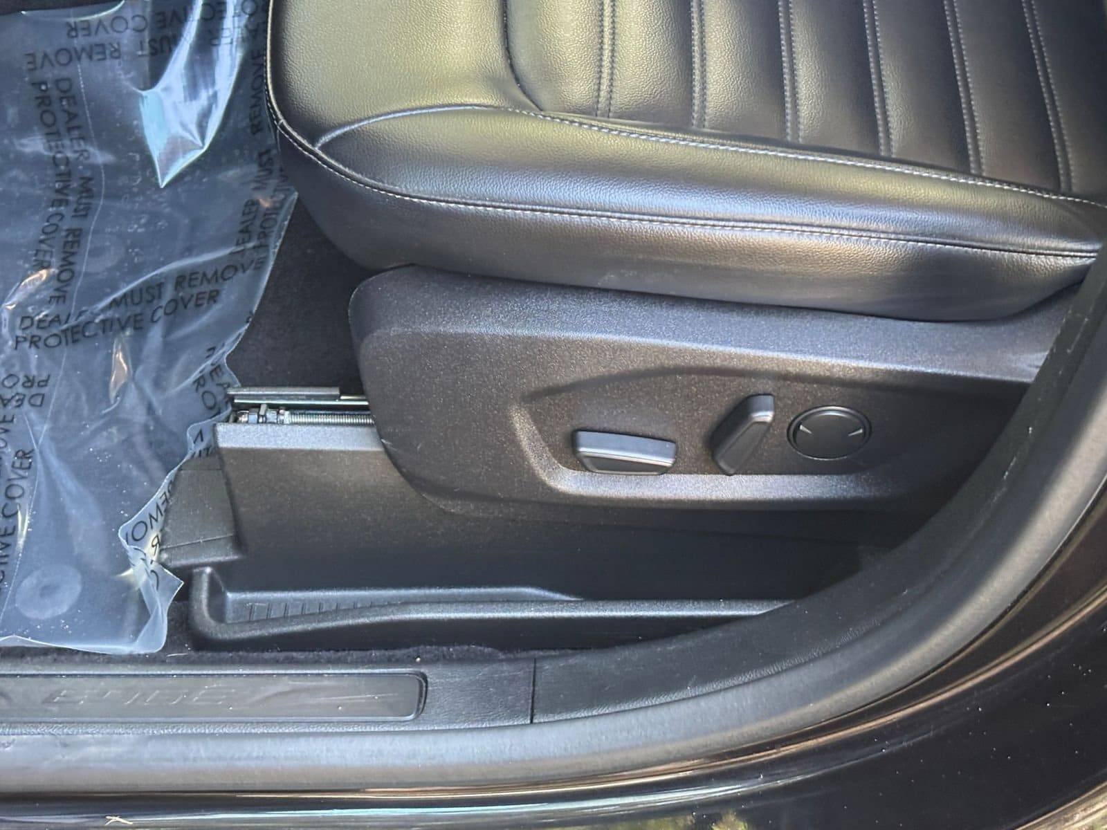 Thumbnail: 2022 Ford Edge - 23