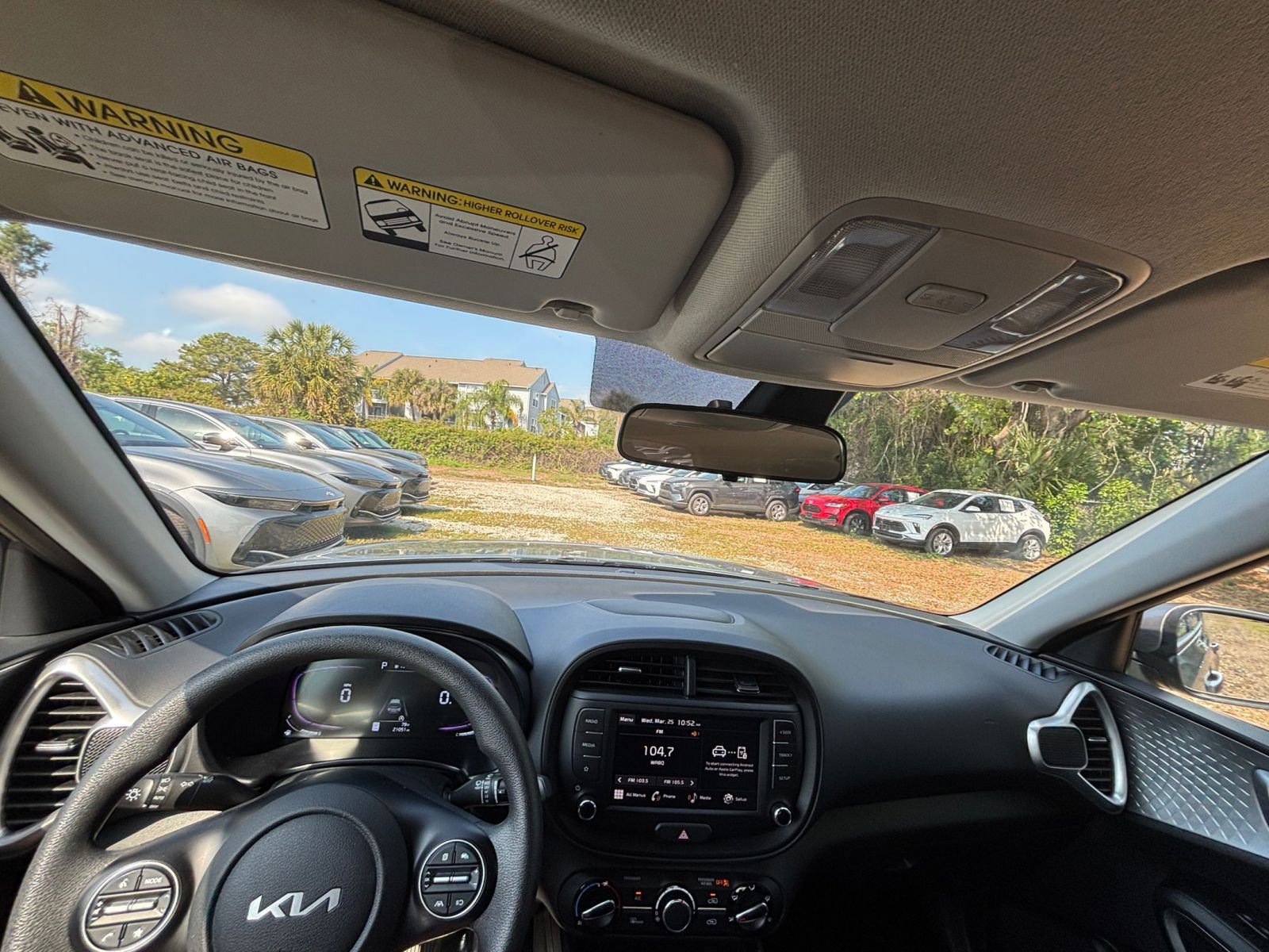 Thumbnail: 2025 Kia Soul - 32