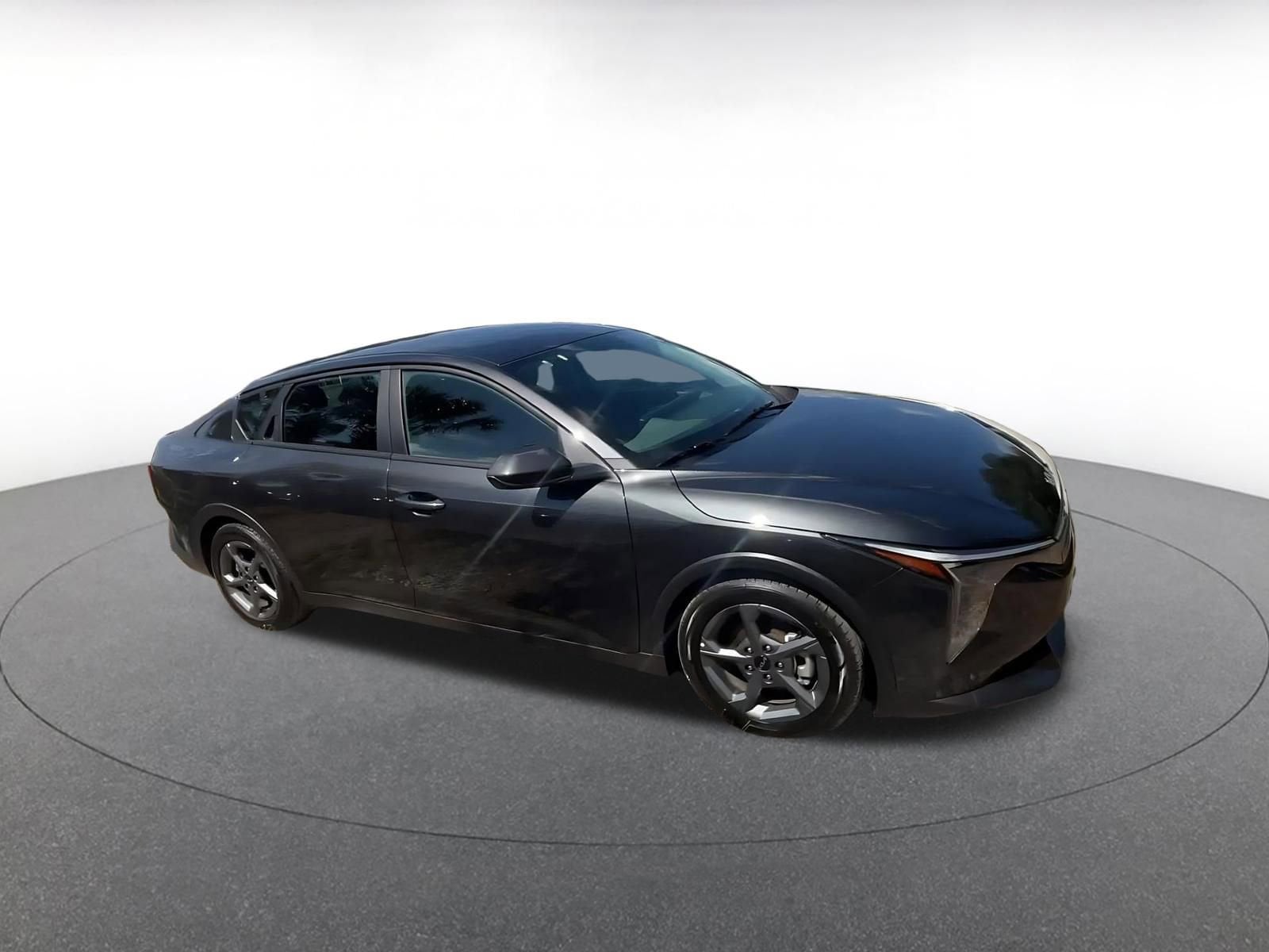 Thumbnail: 2025 Kia K4 - 2