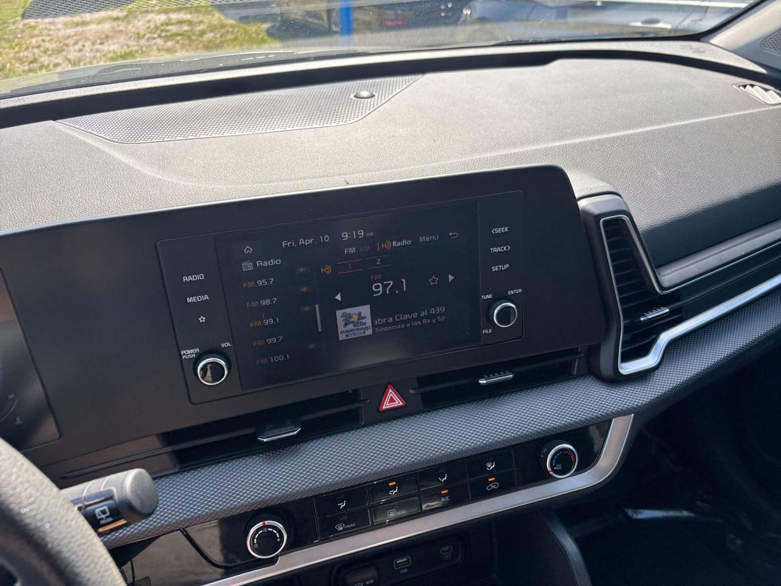 Thumbnail: 2025 Kia Sportage - 20