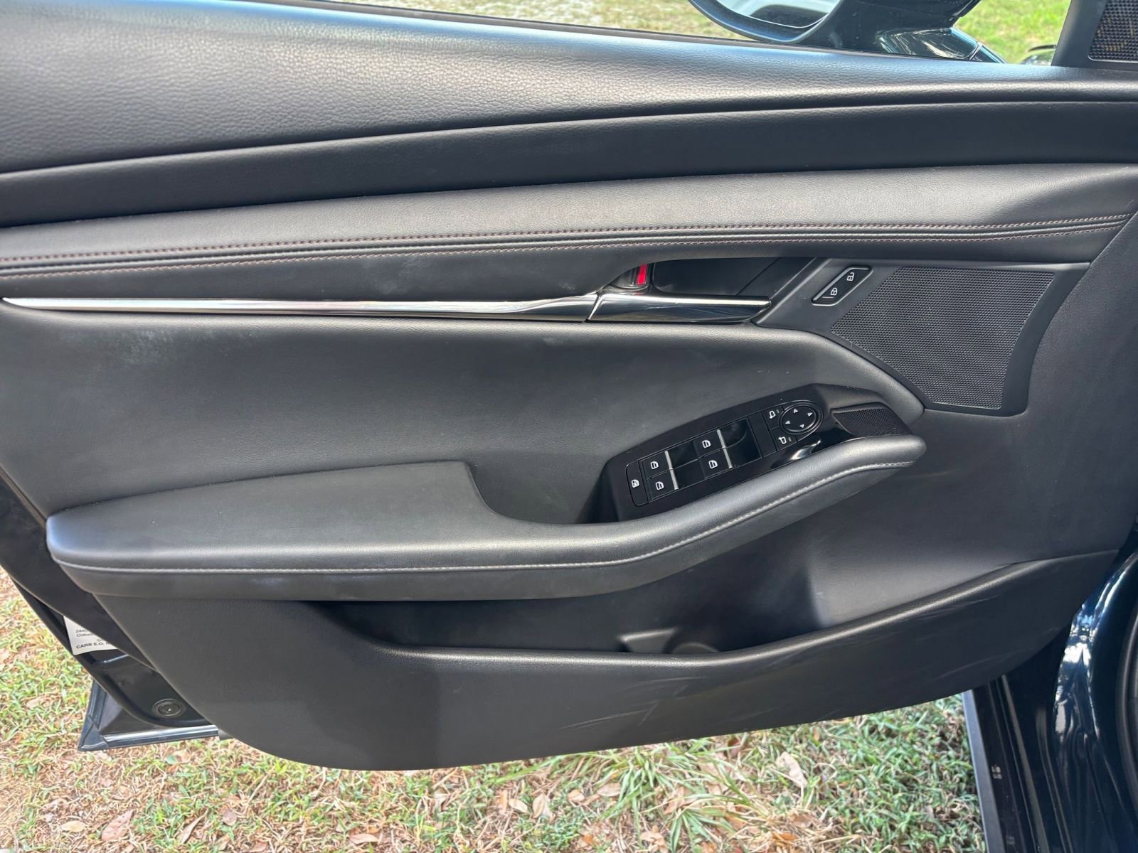 Thumbnail: 2025 Mazda Mazda3 - 20