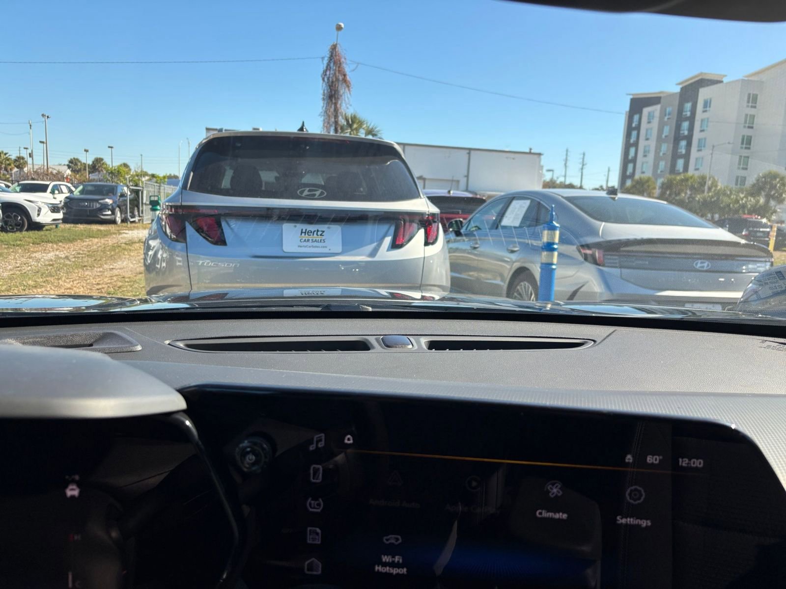 Thumbnail: 2025 Chevrolet Trax - 14