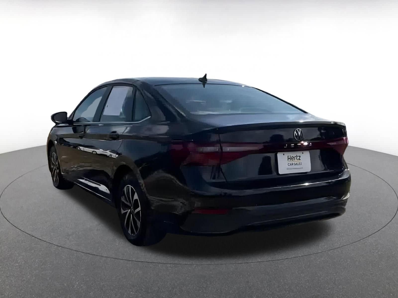 Thumbnail: 2025 Volkswagen Jetta - 12