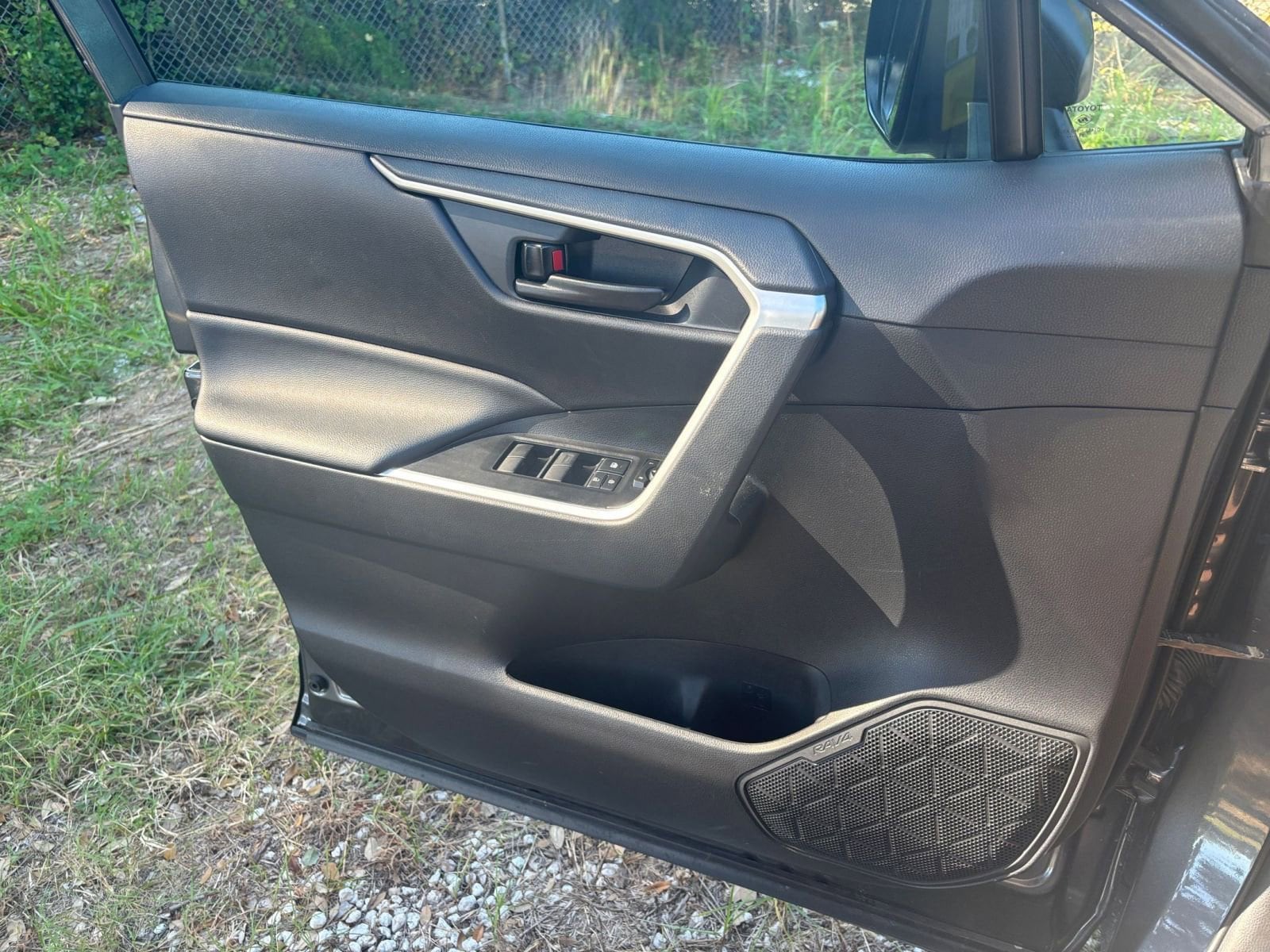 Thumbnail: 2025 Toyota RAV4 - 20