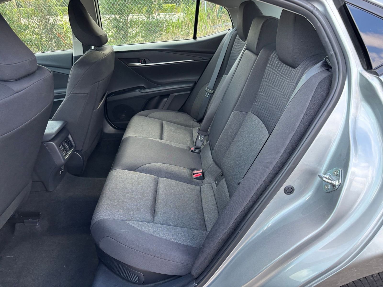 Thumbnail: 2025 Toyota Camry - 25