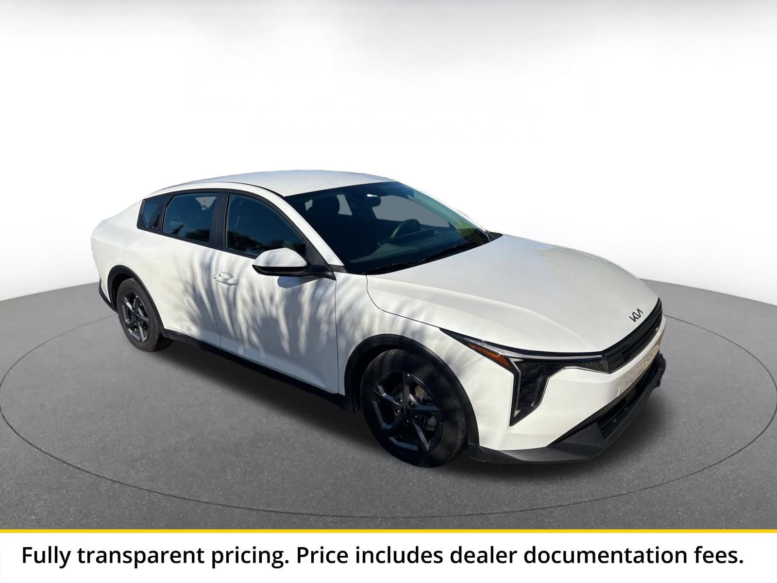 Thumbnail: 2025 Kia K4 - 1