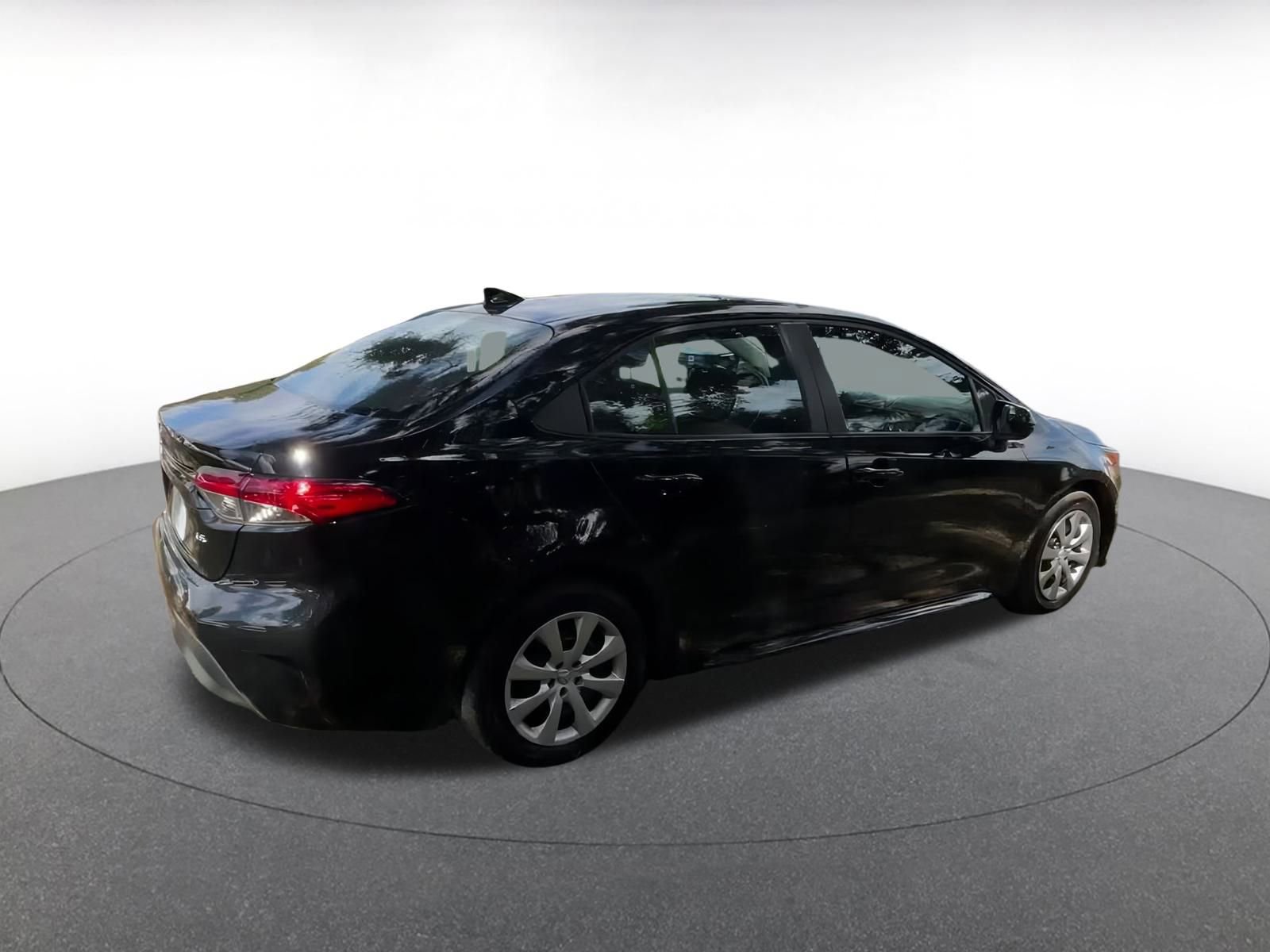 Thumbnail: 2024 Toyota Corolla - 12