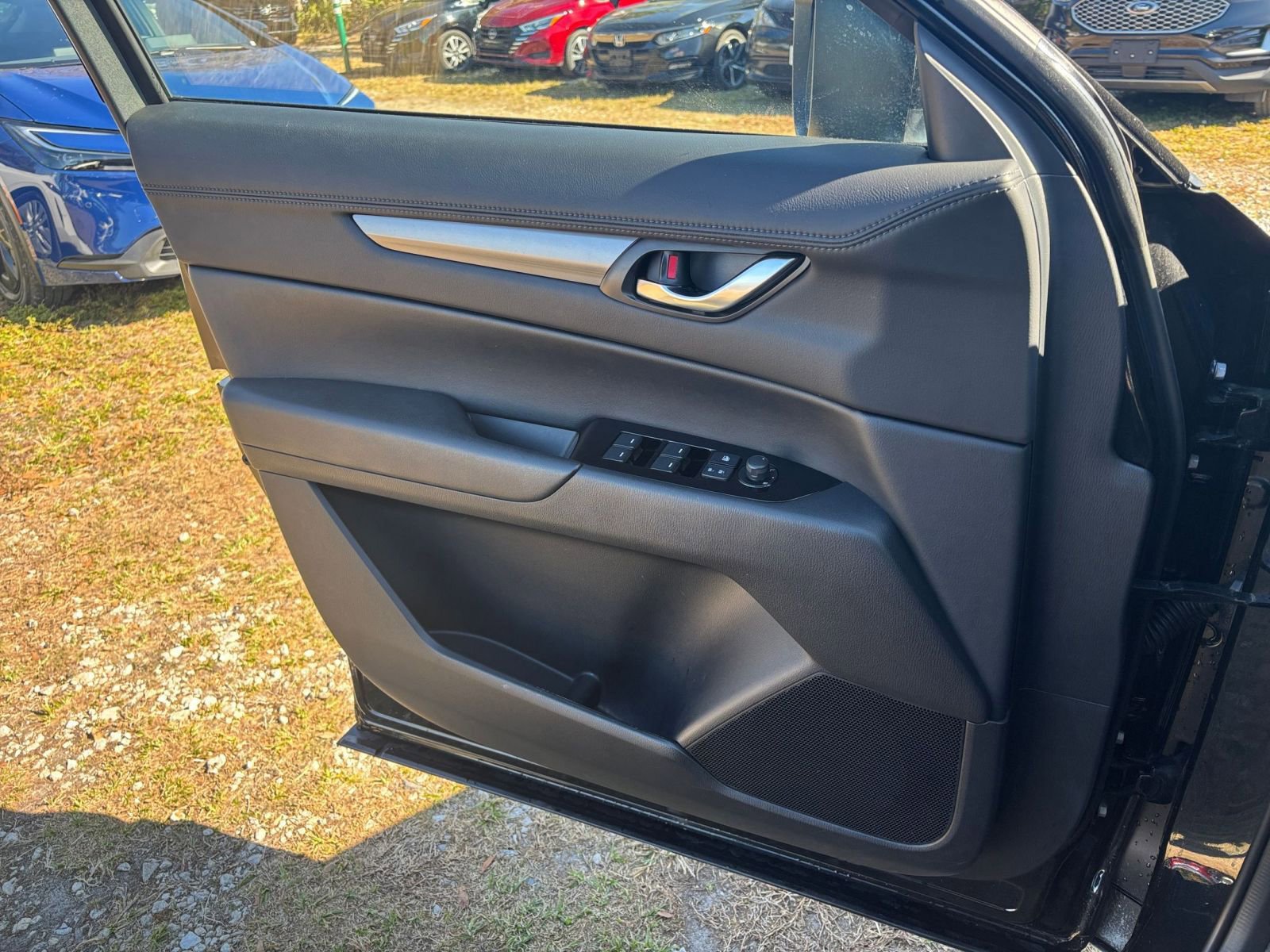 Thumbnail: 2025 Mazda CX-5 - 18