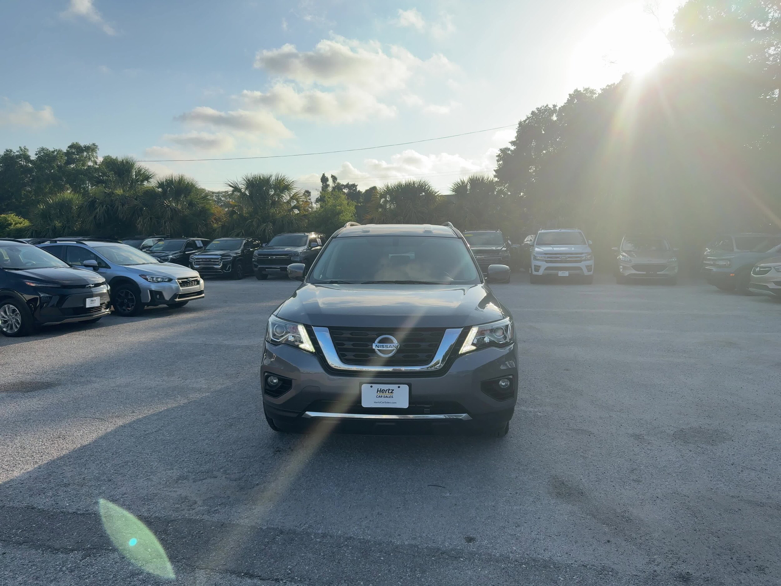 2018 Nissan Pathfinder SV 4