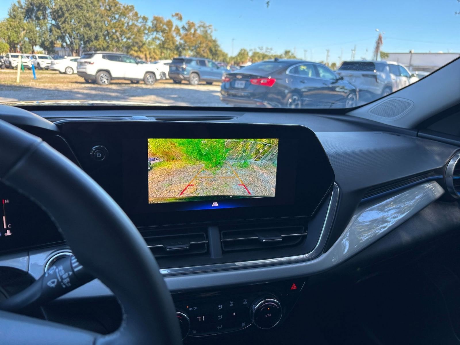 Thumbnail: 2025 Chevrolet Trax - 20