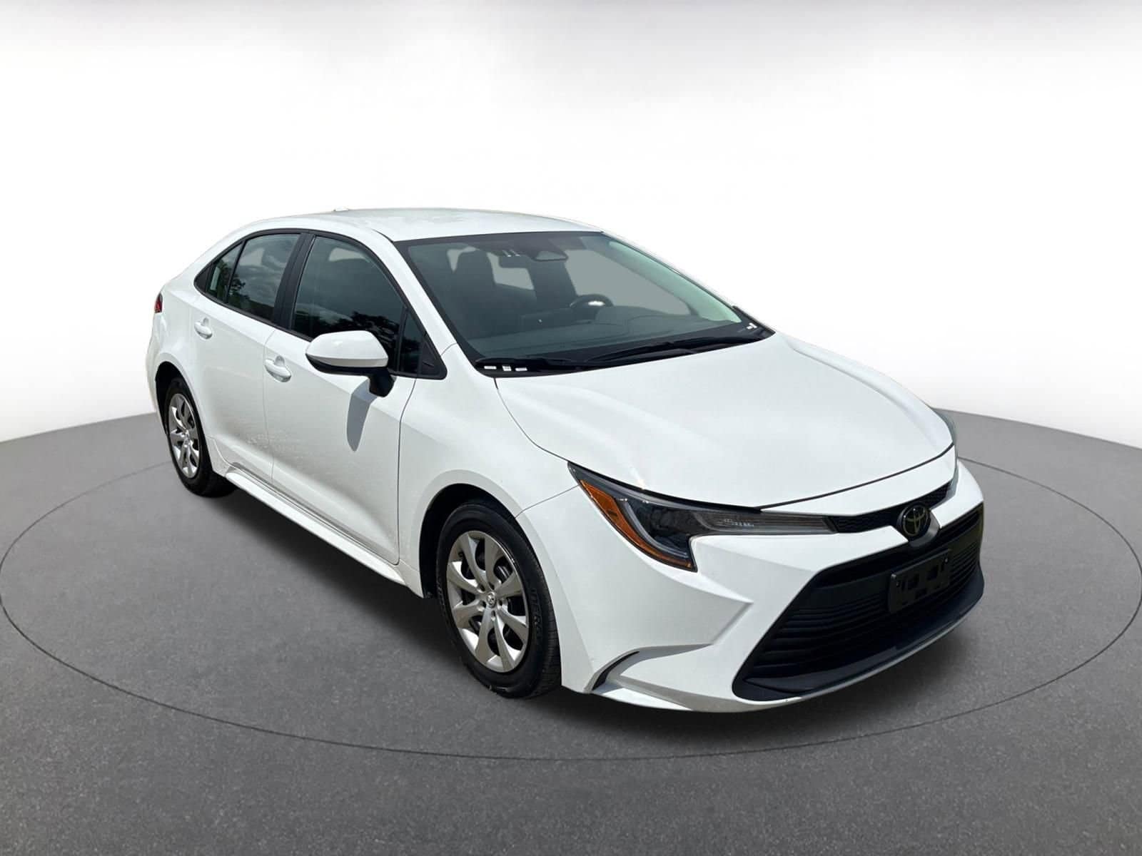 Thumbnail: 2024 Toyota Corolla - 1