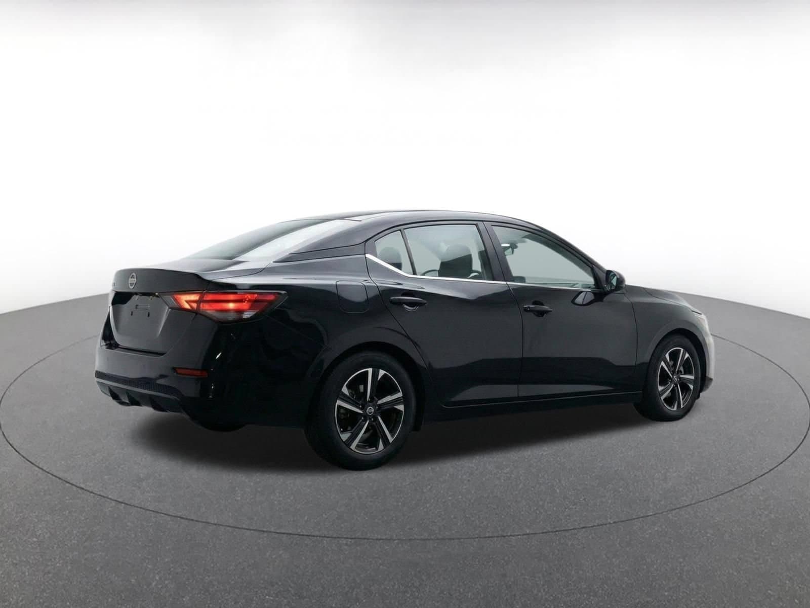 Thumbnail: 2025 Nissan Sentra - 7