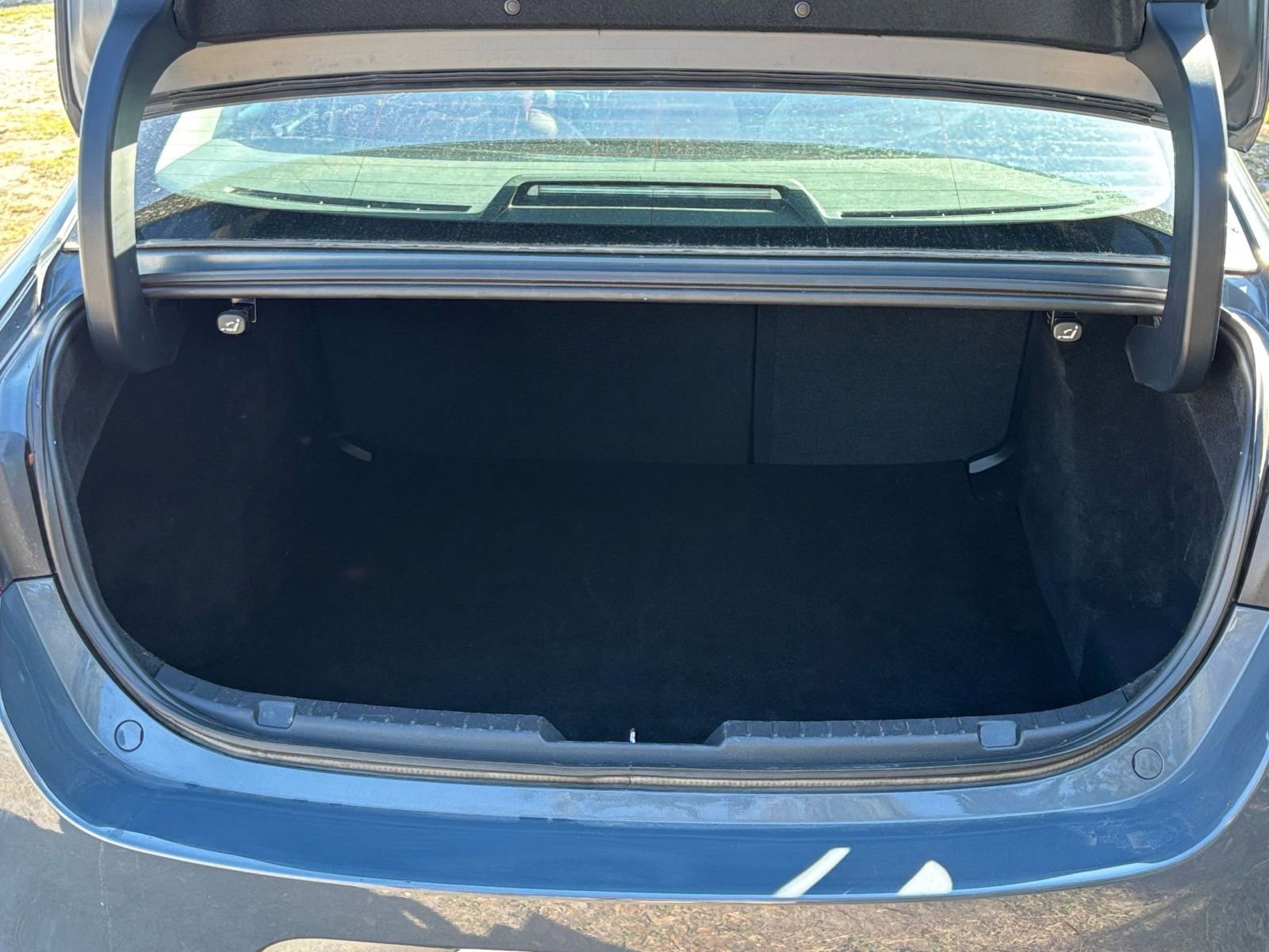 Thumbnail: 2025 Mazda Mazda3 - 33