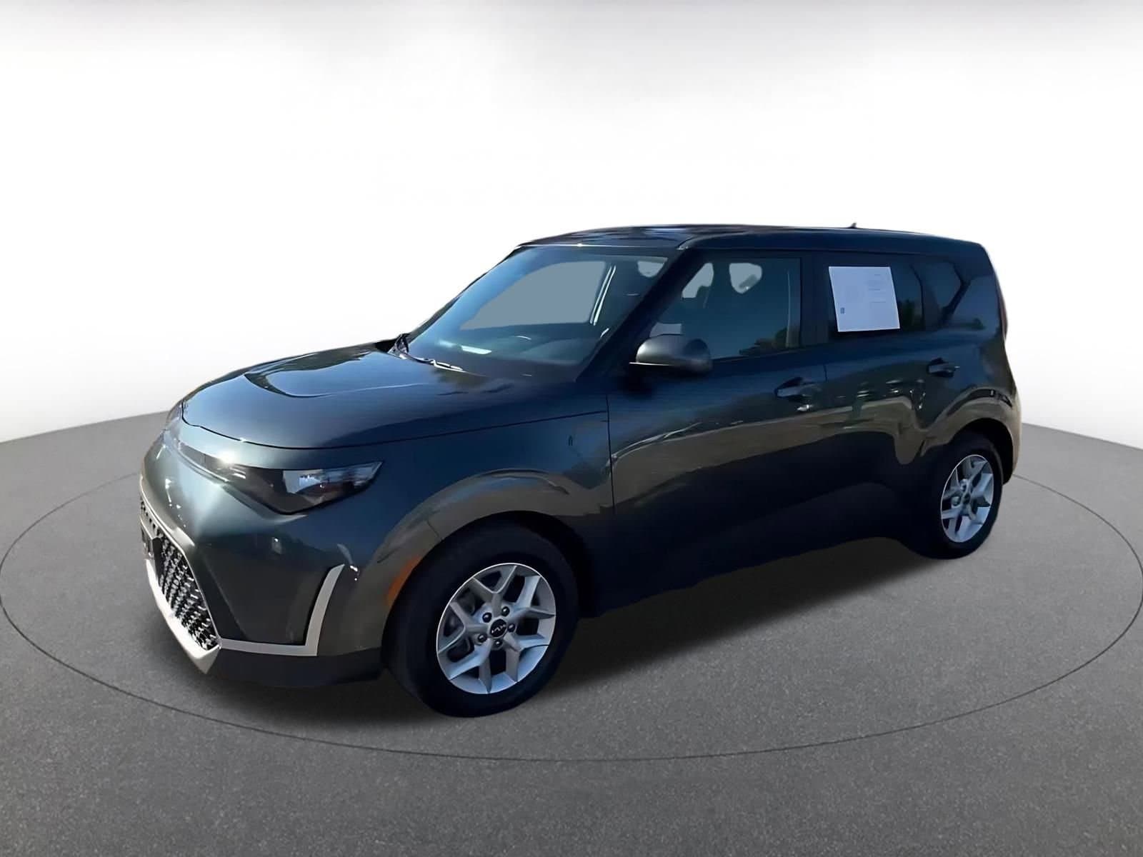 Thumbnail: 2024 Kia Soul - 8