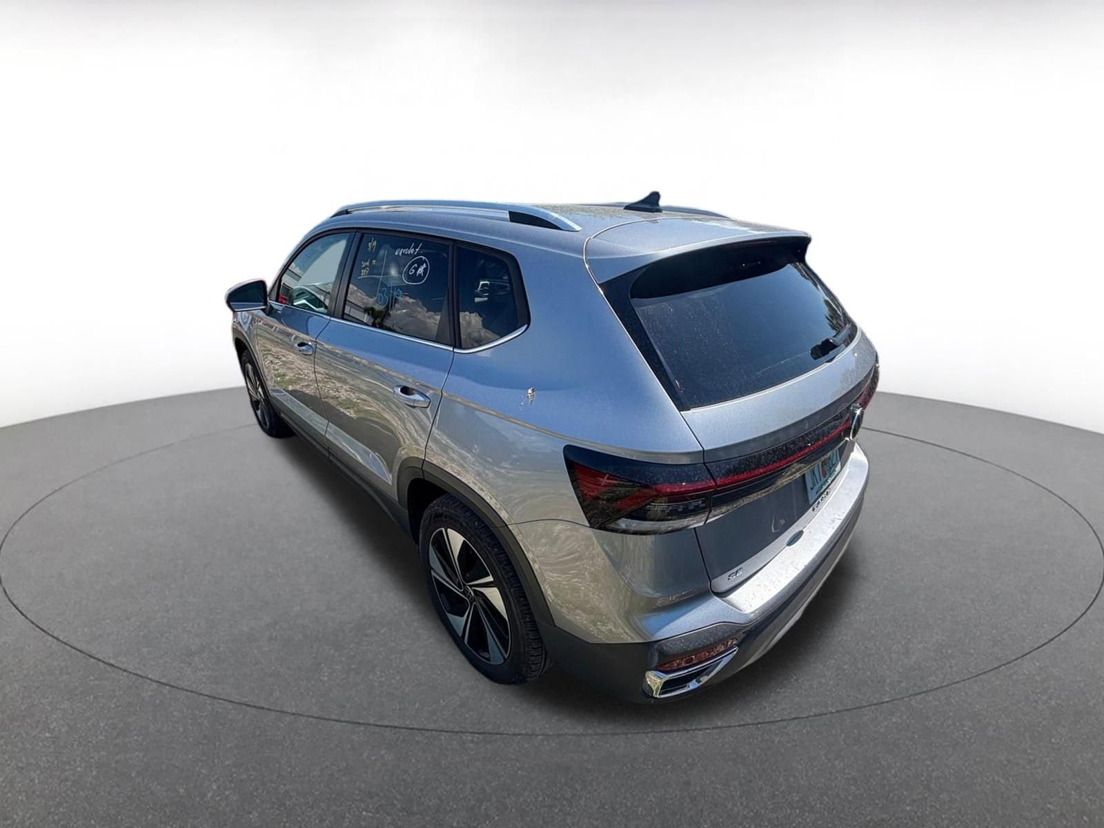 Thumbnail: 2025 Volkswagen Taos - 6