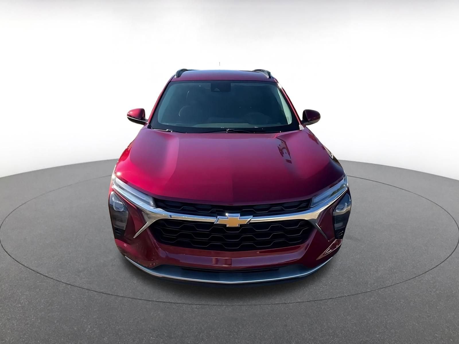 Thumbnail: 2025 Chevrolet Trax - 4