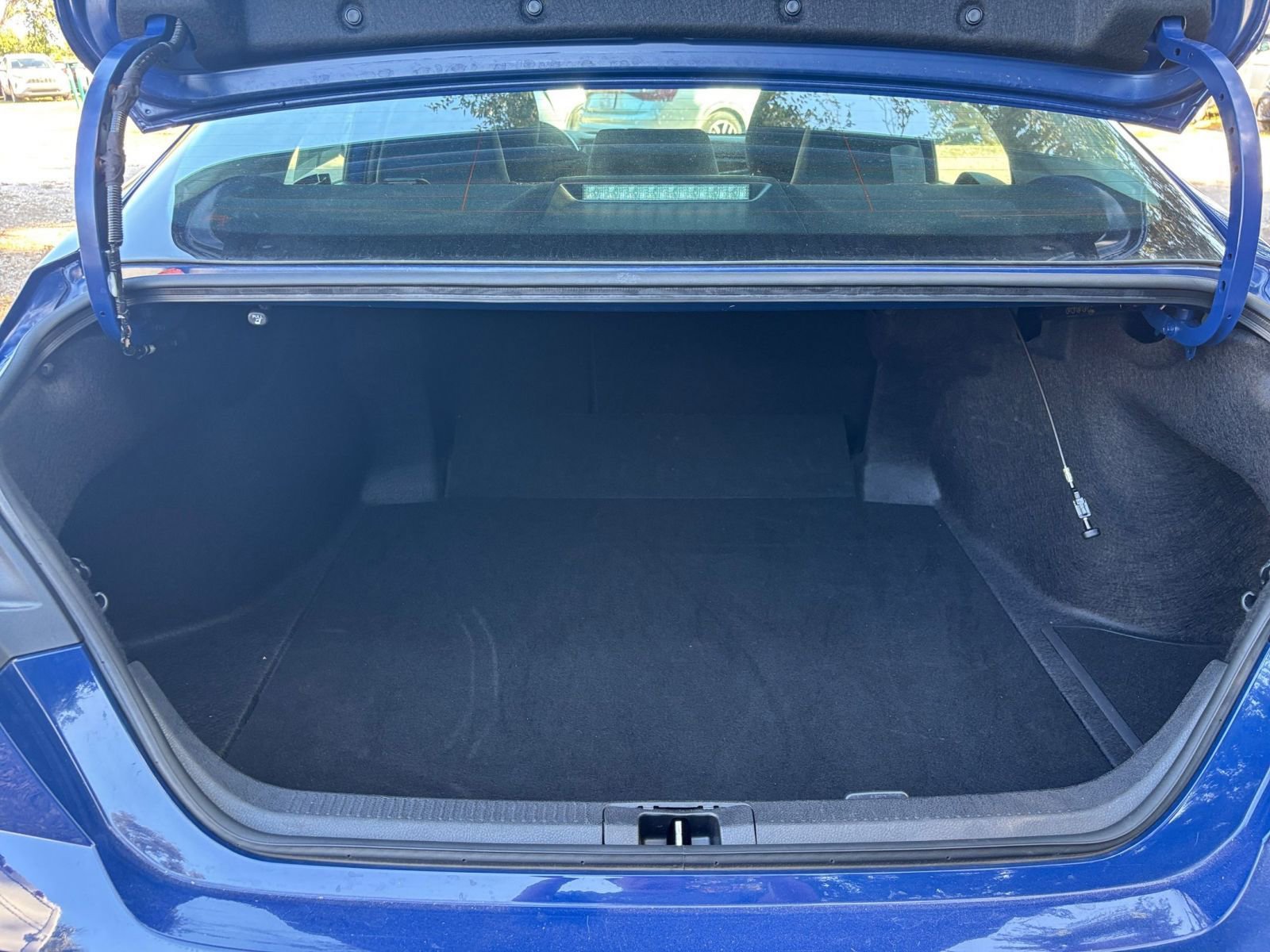 Thumbnail: 2025 Toyota Camry - 31