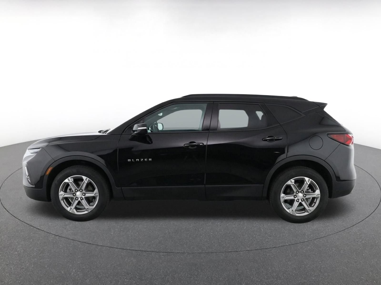 Thumbnail: 2025 Chevrolet Blazer - 4