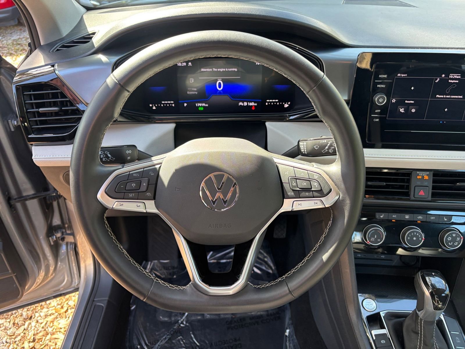 Thumbnail: 2025 Volkswagen Taos - 28