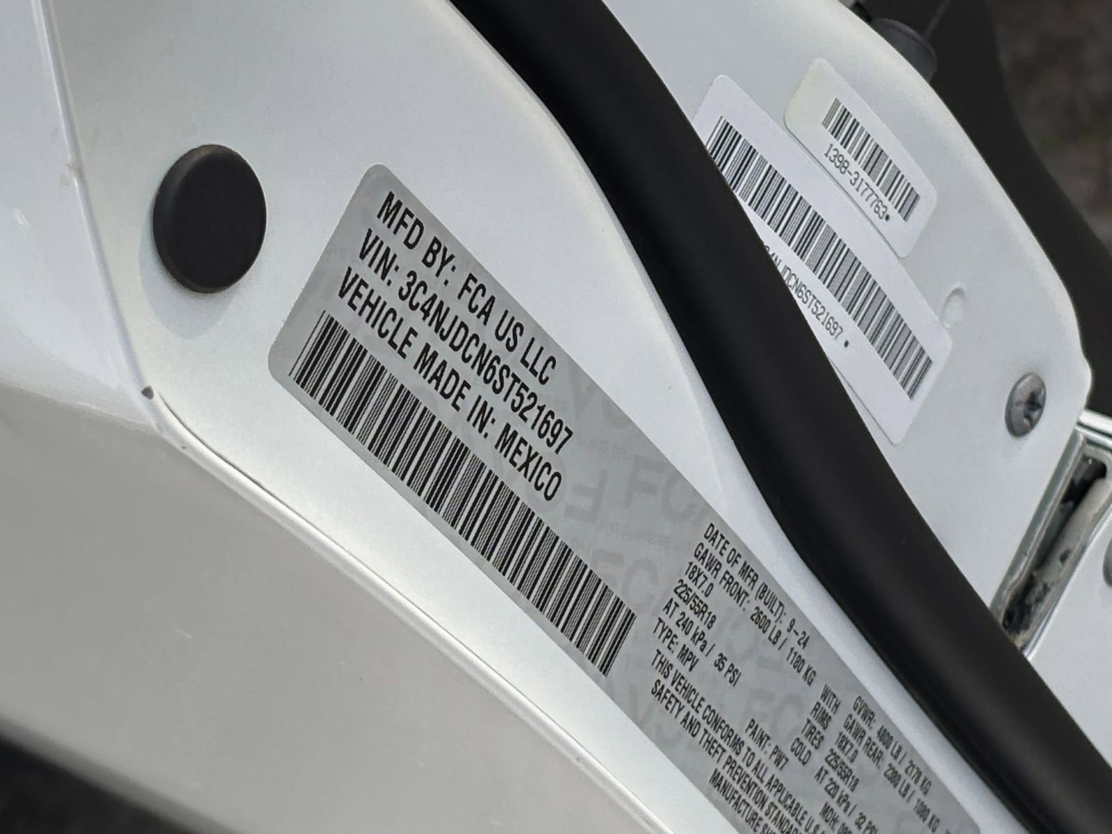 Thumbnail: 2025 Jeep Compass - 30