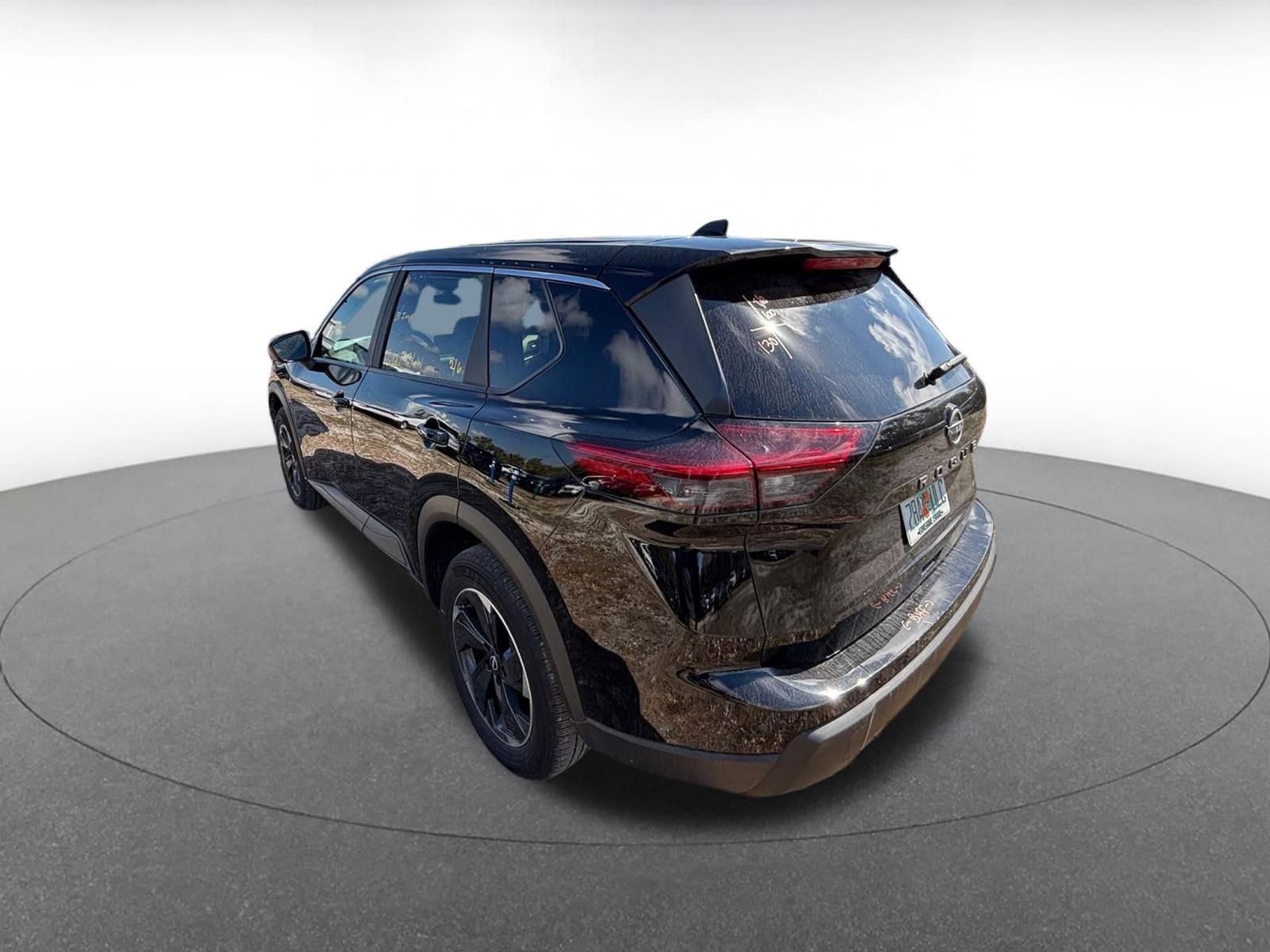 Thumbnail: 2025 Nissan Rogue - 6