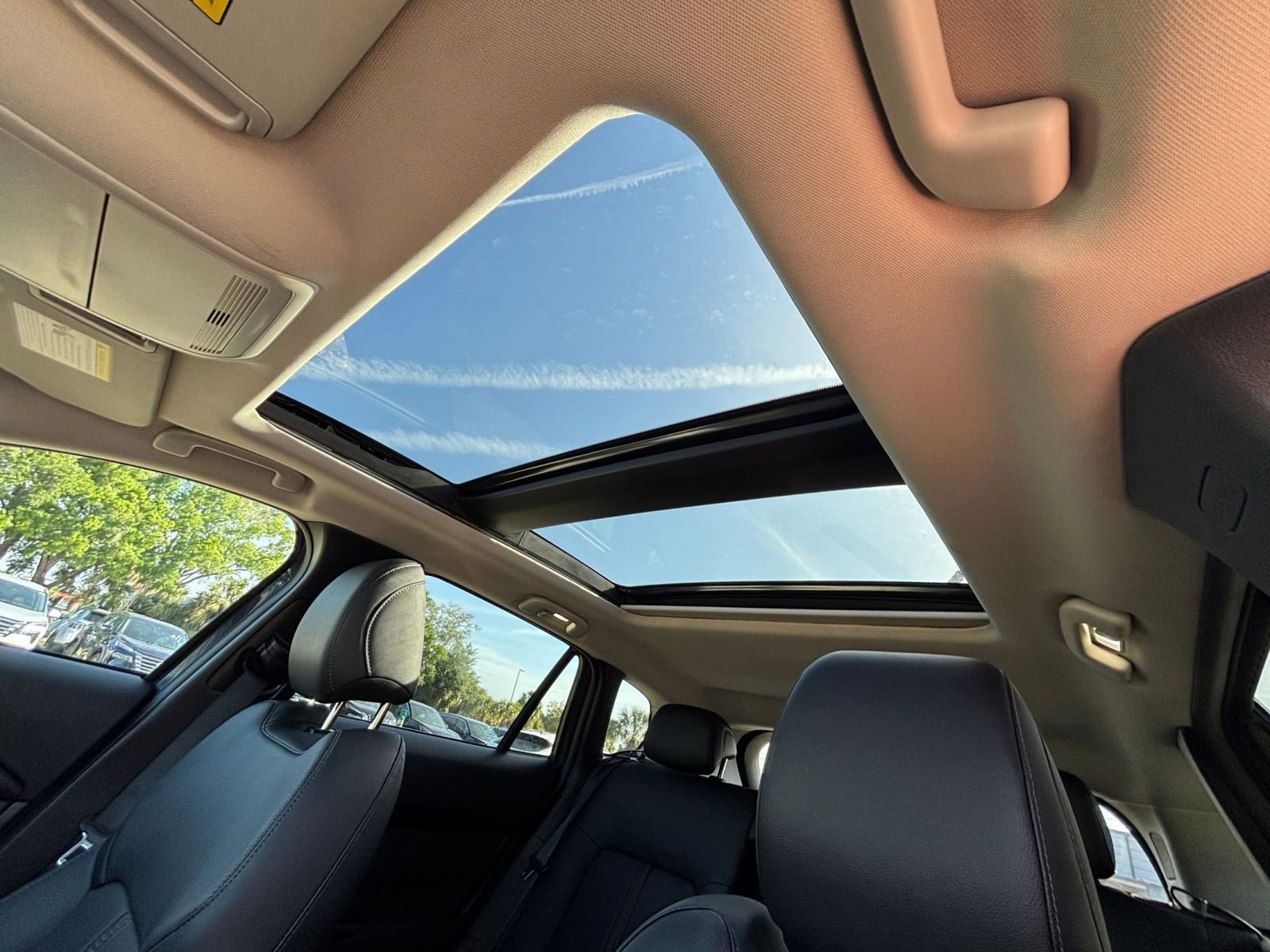 Thumbnail: 2025 Mazda CX-50 - 32