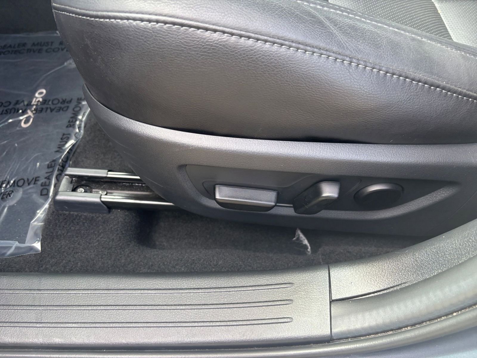 Thumbnail: 2025 Mazda CX-50 - 23