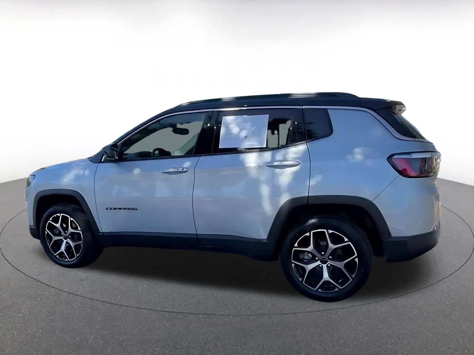 Thumbnail: 2025 Jeep Compass - 10