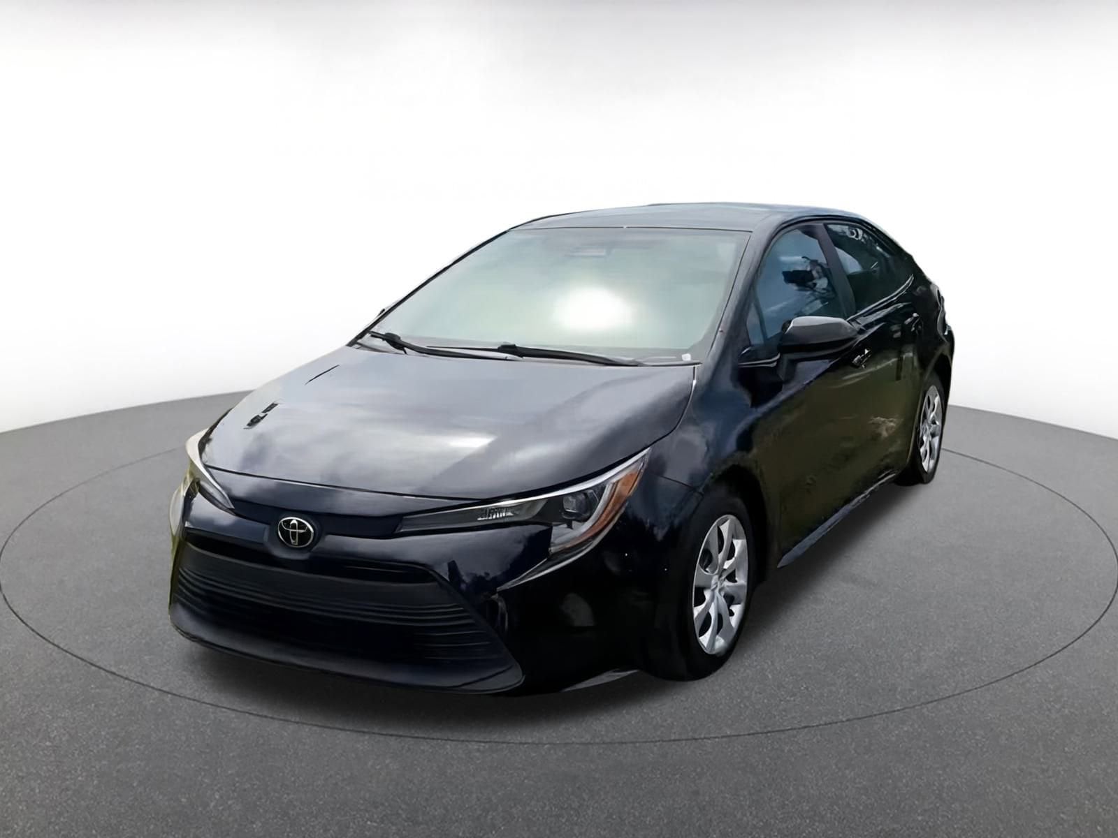 Thumbnail: 2023 Toyota Corolla - 7