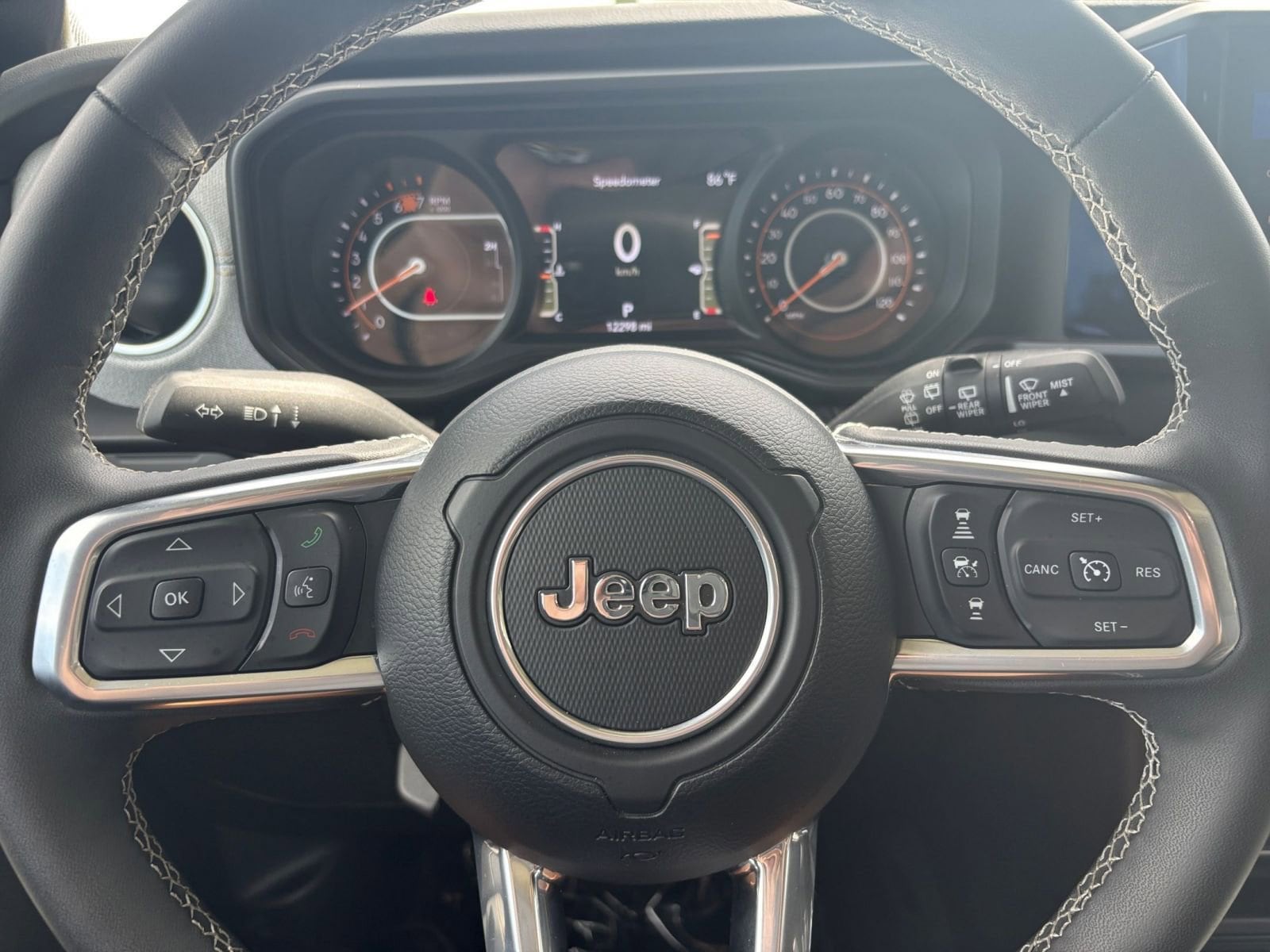 Thumbnail: 2025 Jeep Wrangler - 29
