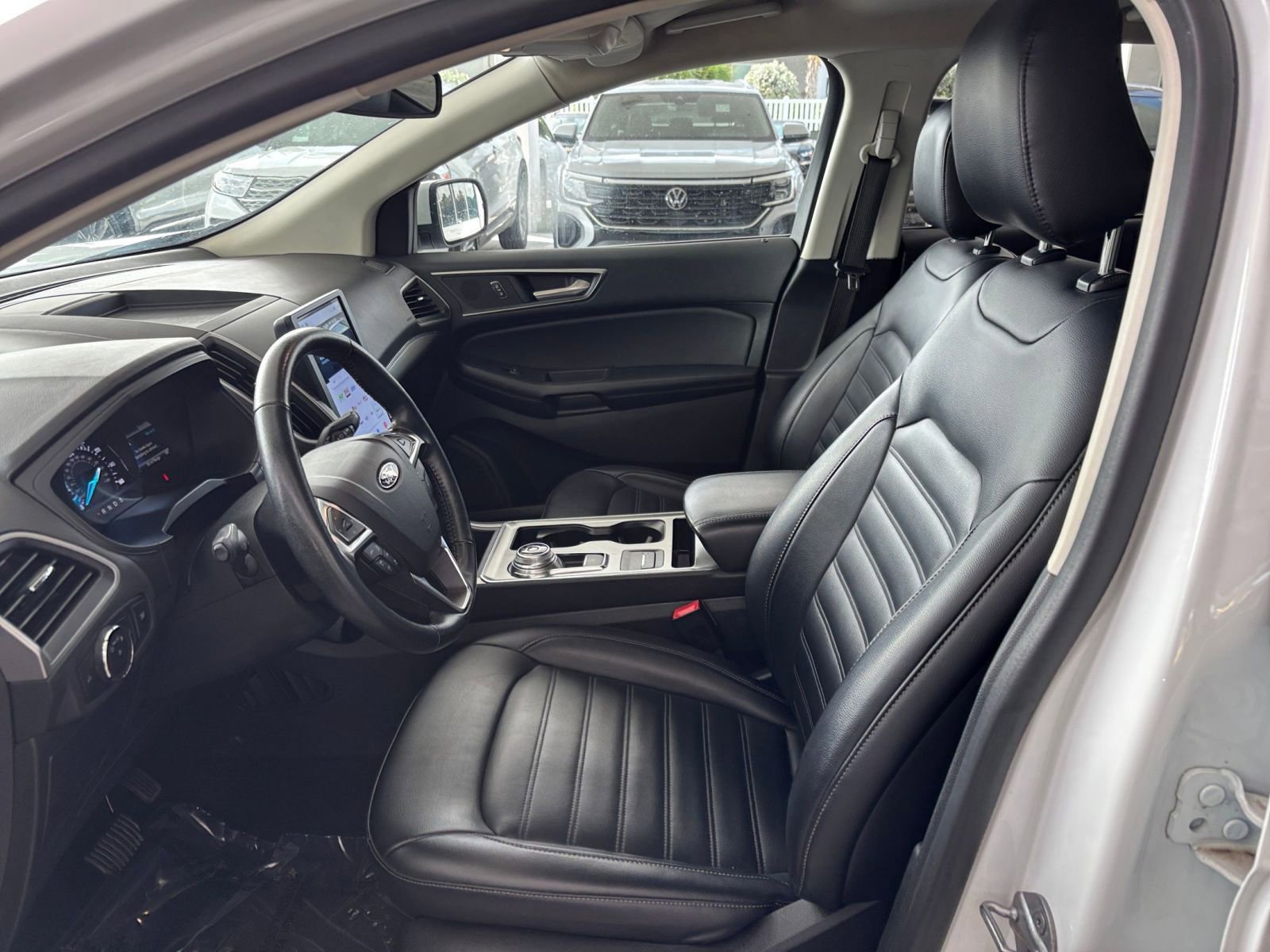 Thumbnail: 2022 Ford Edge - 25