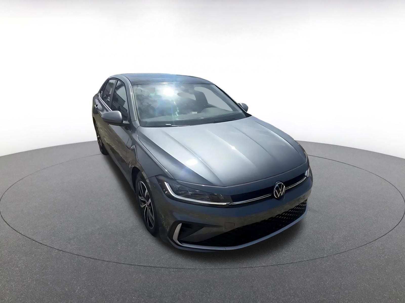 Thumbnail: 2025 Volkswagen Jetta - 3