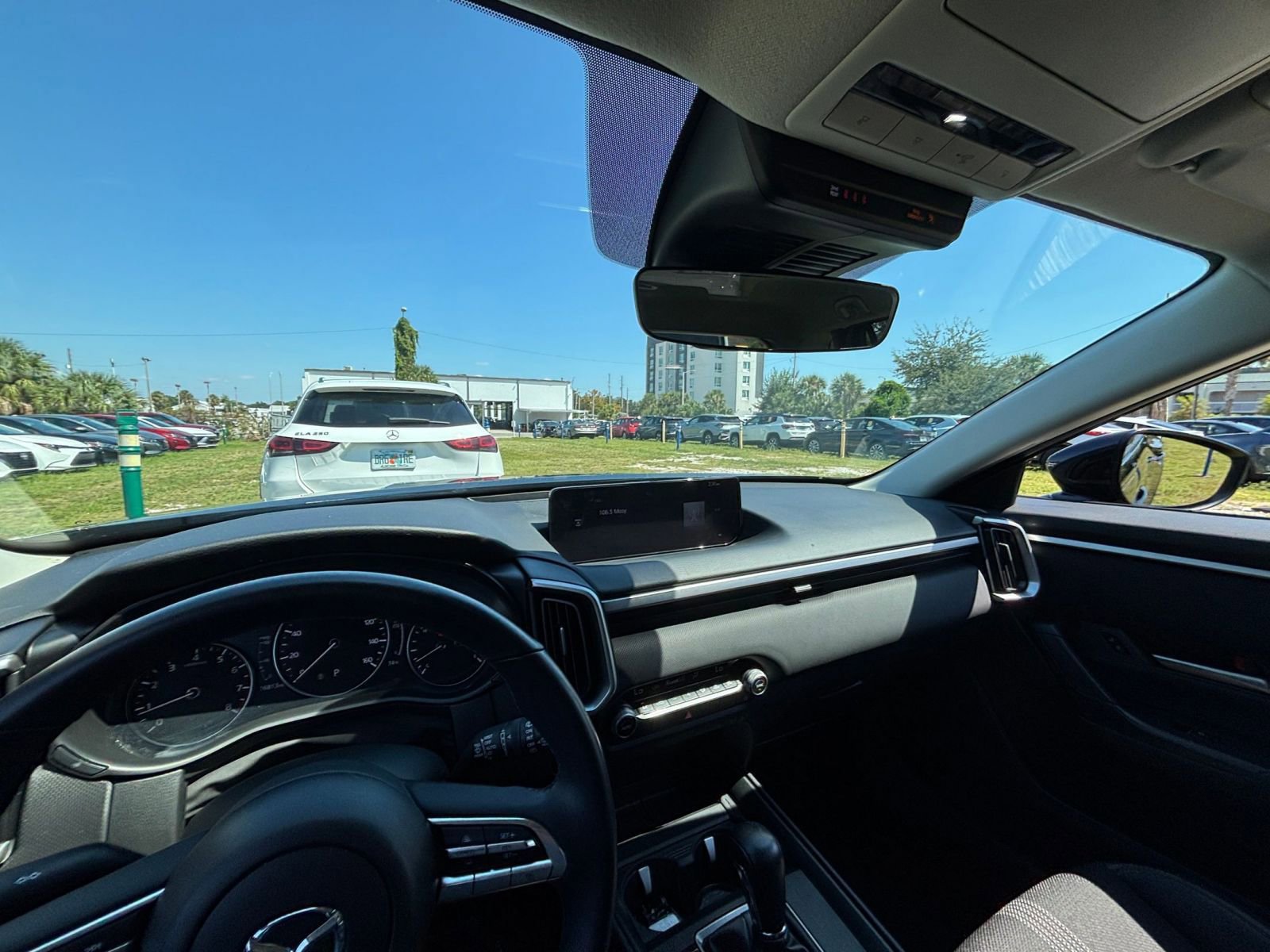 Thumbnail: 2025 Mazda CX-50 - 33