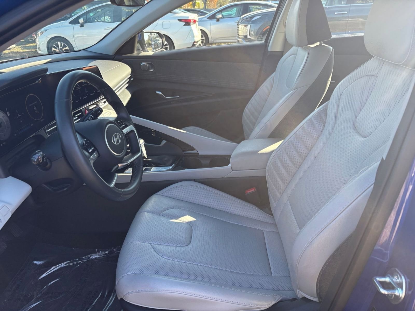 Thumbnail: 2025 Hyundai Elantra - 29