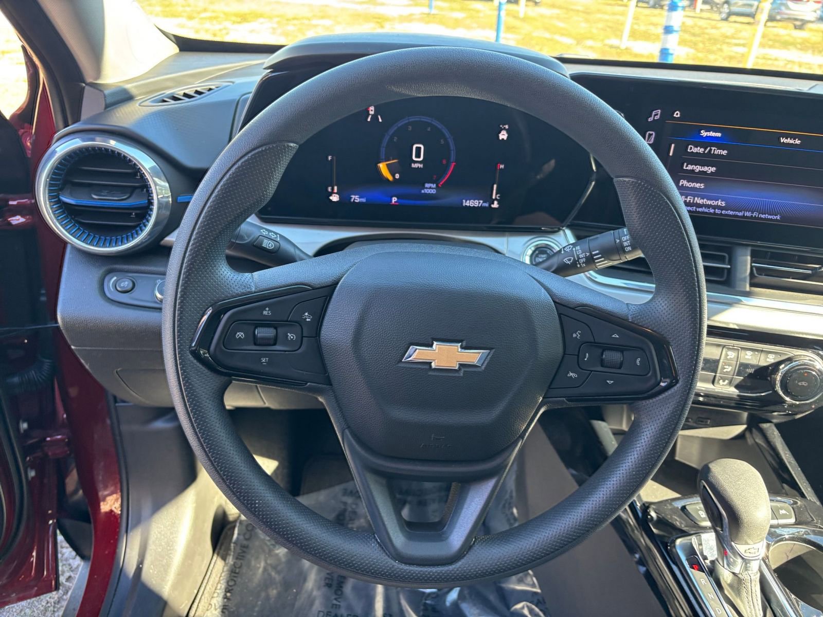 Thumbnail: 2025 Chevrolet Trax - 28