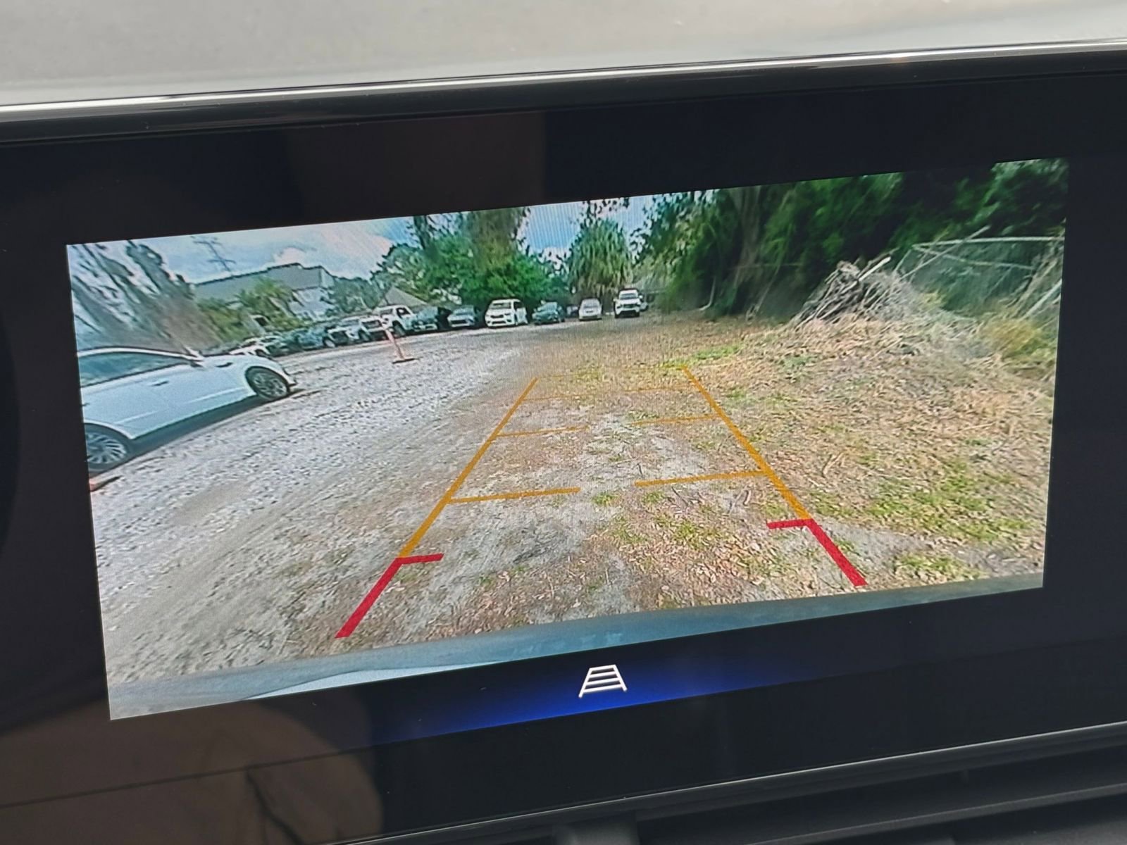 Thumbnail: 2025 Chevrolet Trax - 24