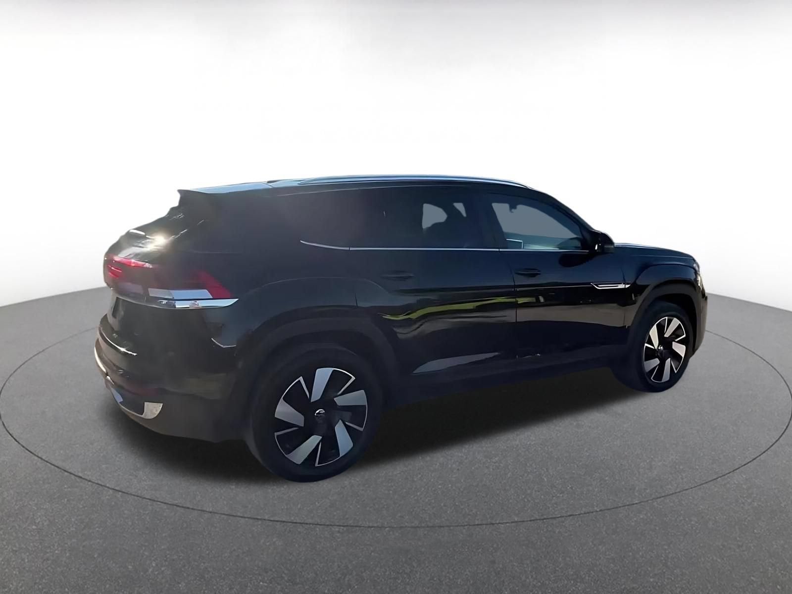 Thumbnail: 2025 Volkswagen Atlas - 15