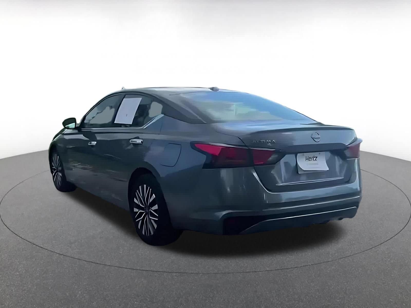 Thumbnail: 2025 Nissan Altima - 11