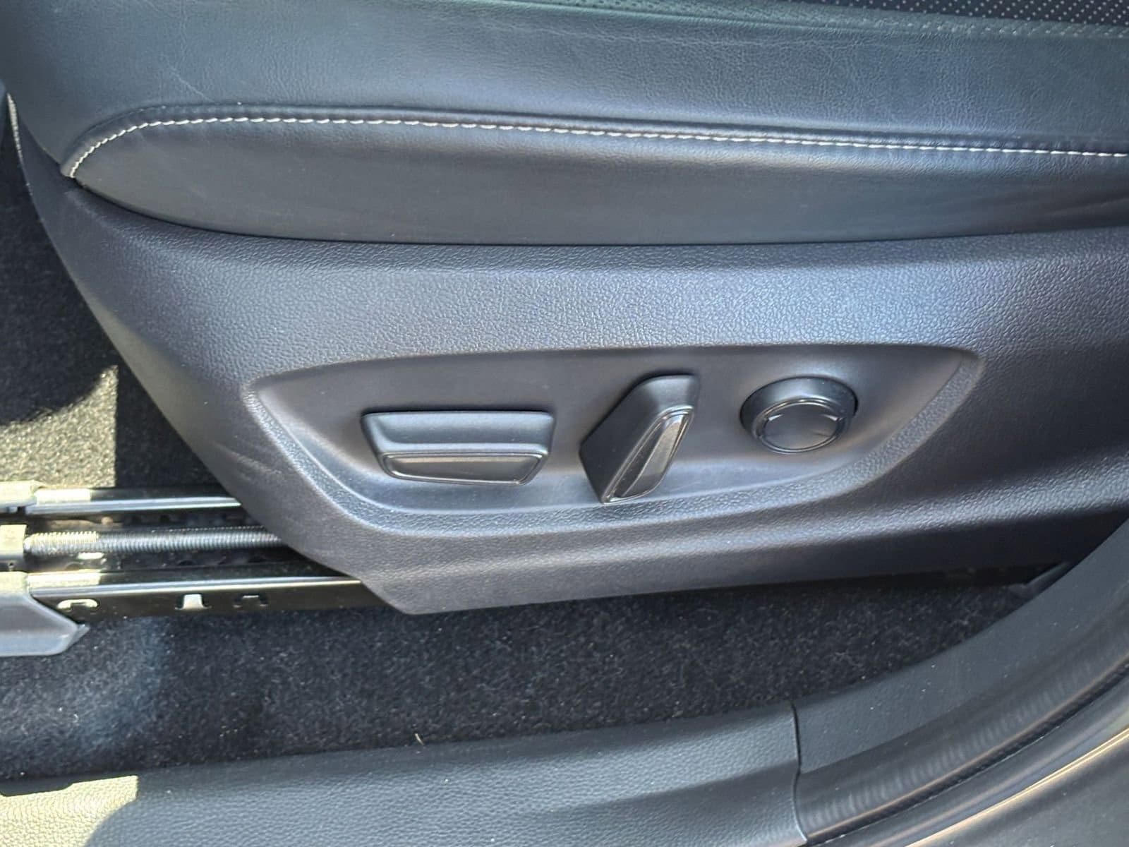 Thumbnail: 2025 Toyota Crown - 23