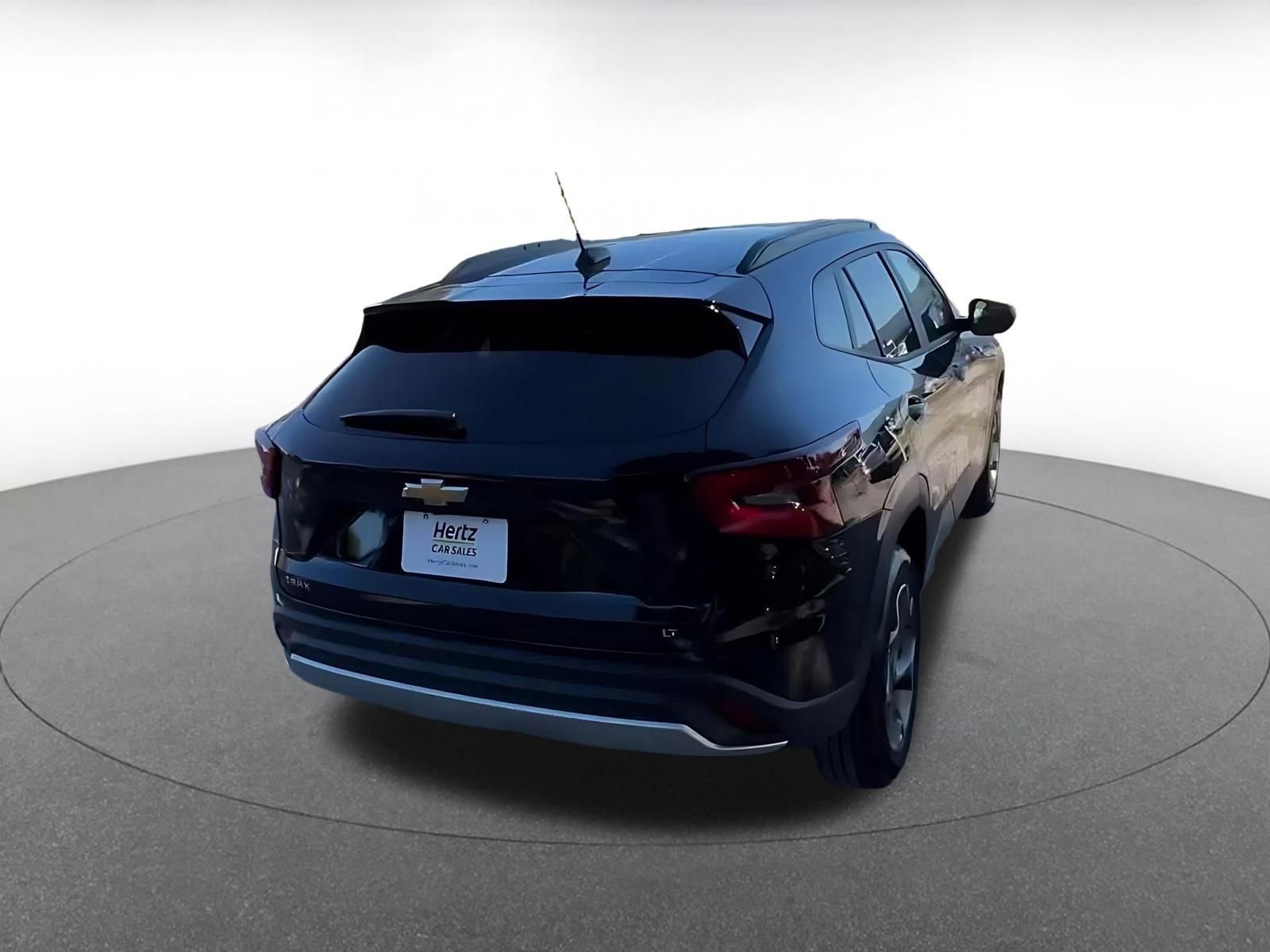 Thumbnail: 2025 Chevrolet Trax - 14