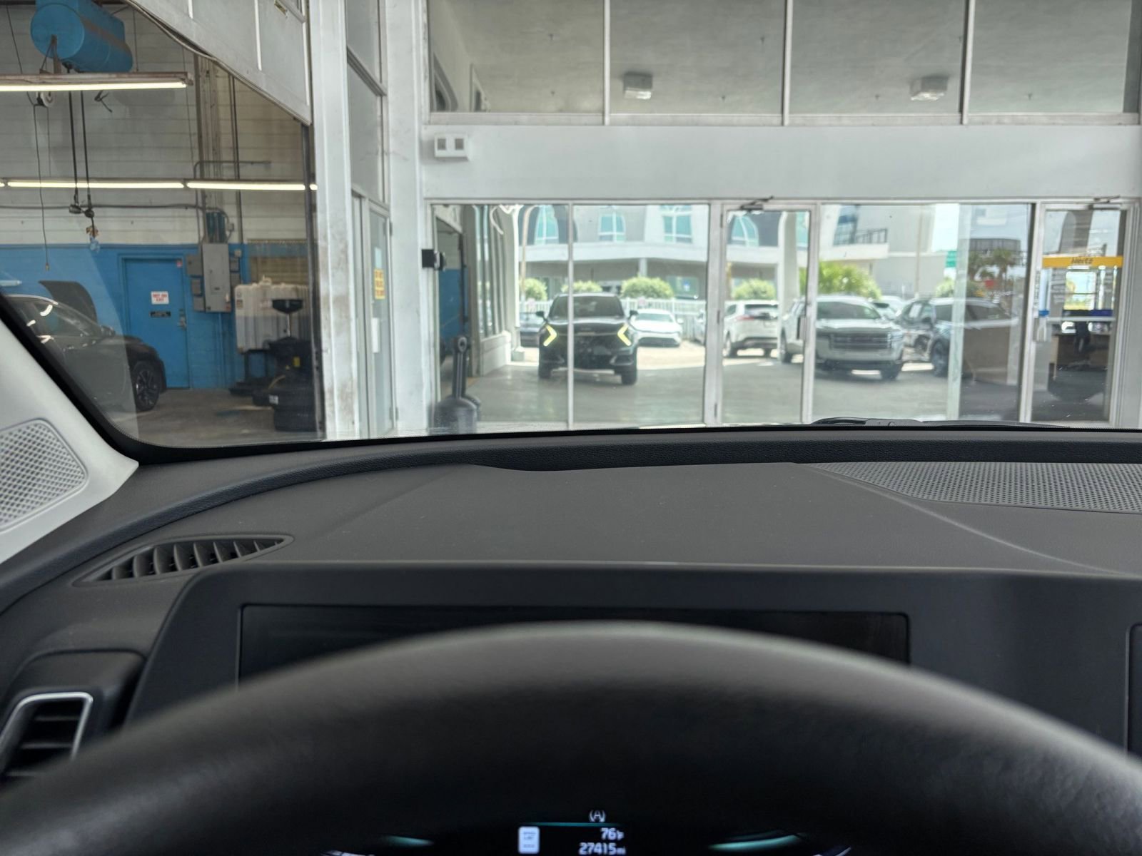 Thumbnail: 2024 Kia Sportage - 34